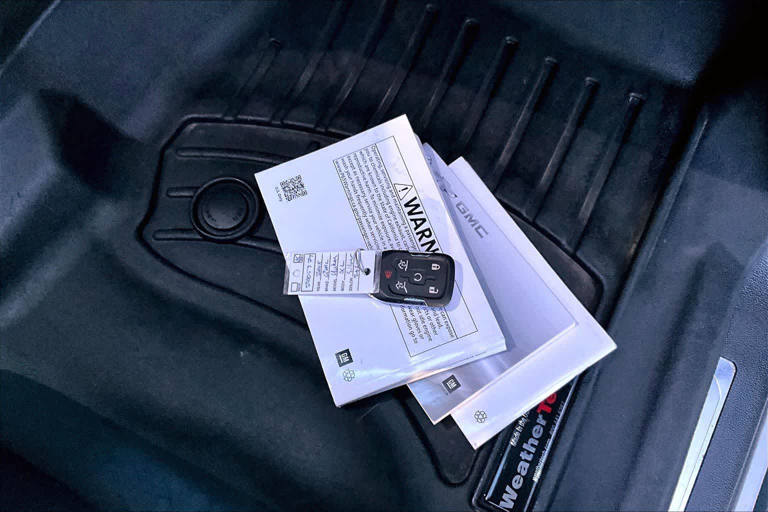 Thumbnail: 2018 GMC Yukon XL - 20