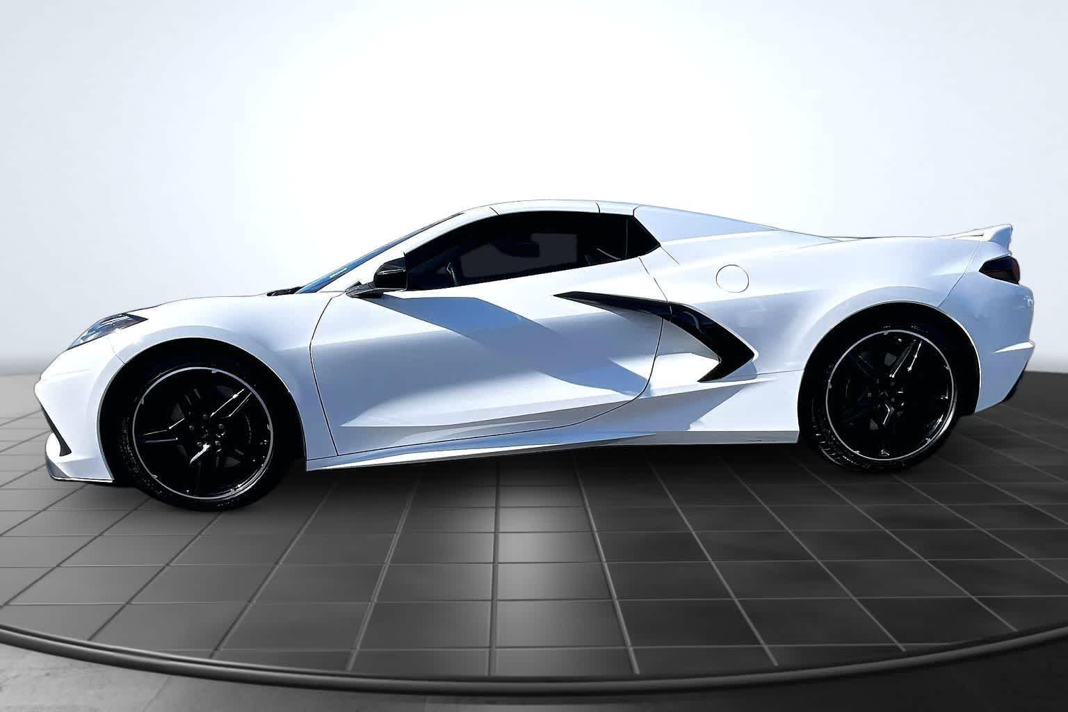 Thumbnail: 2022 Chevrolet Corvette - 2
