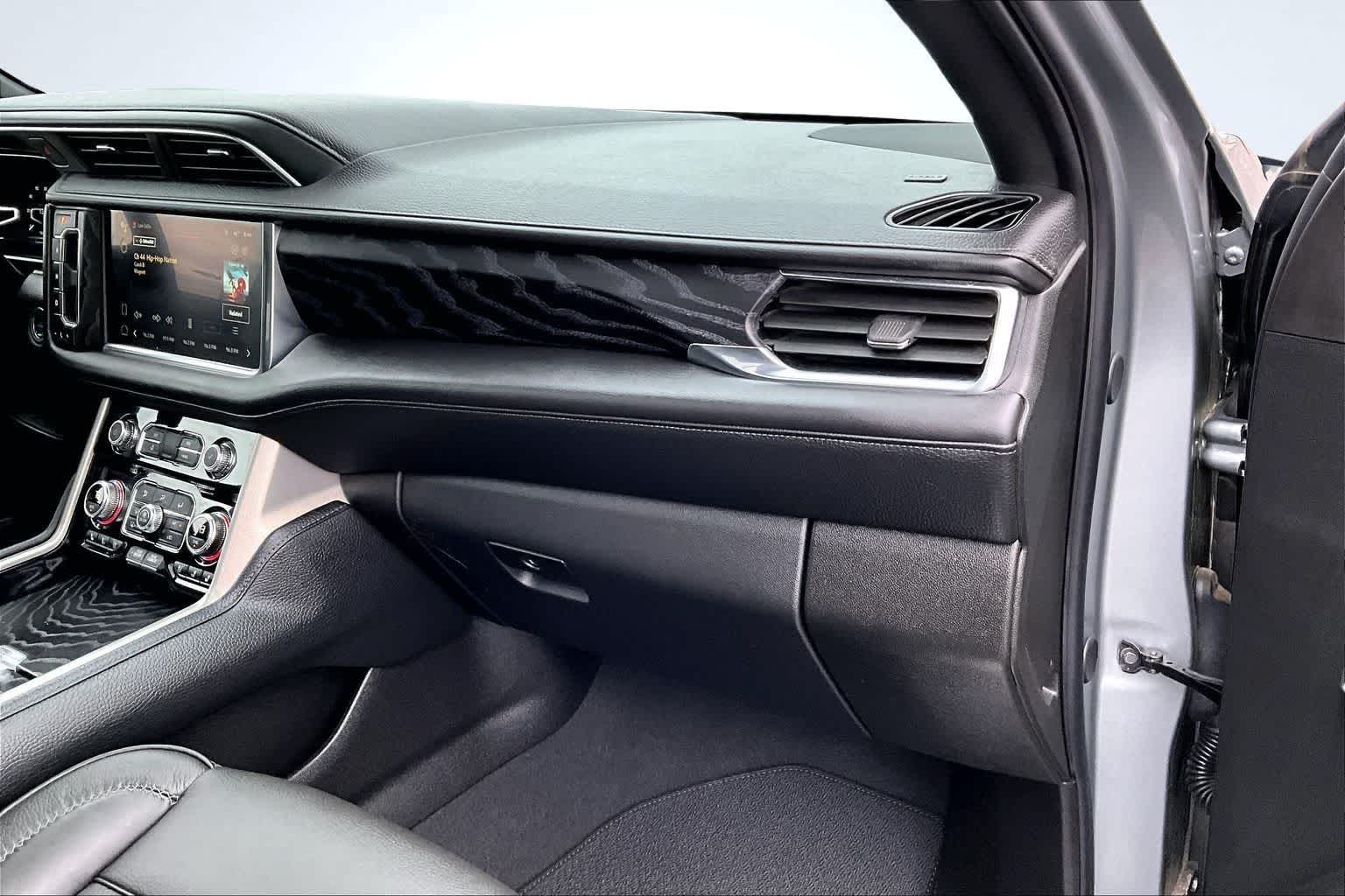 Thumbnail: 2024 GMC Yukon - 24