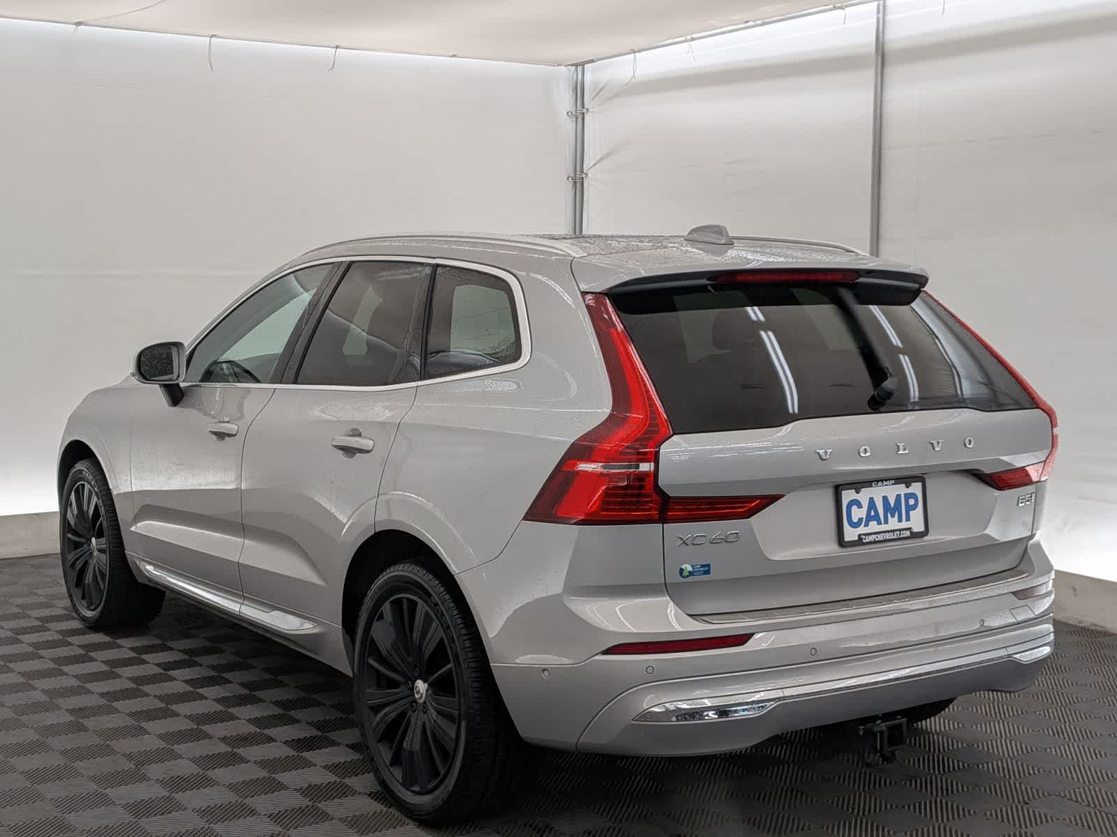 Thumbnail: 2022 Volvo XC60 - 4