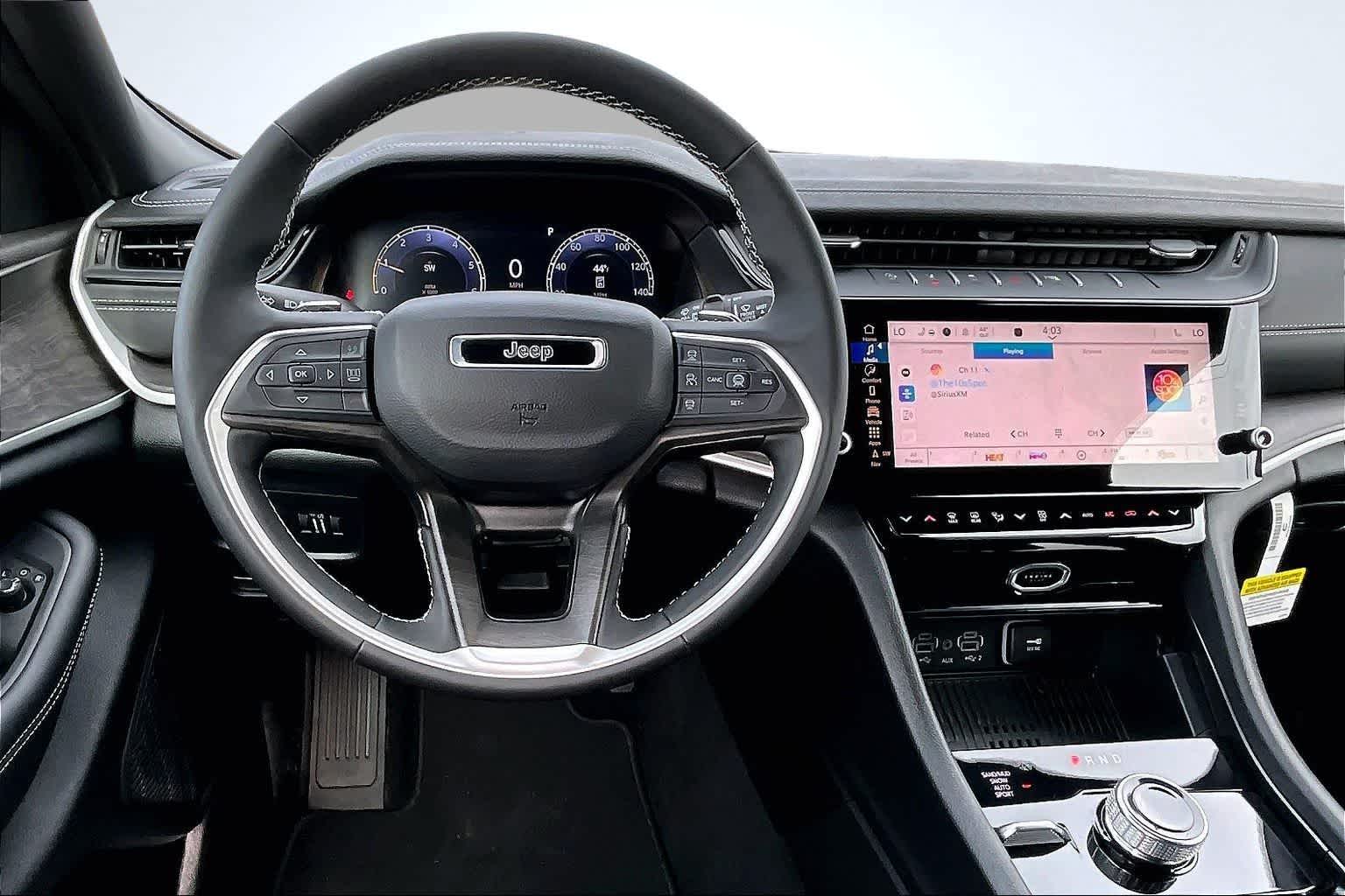 Thumbnail: 2026 Jeep Grand Cherokee - 15