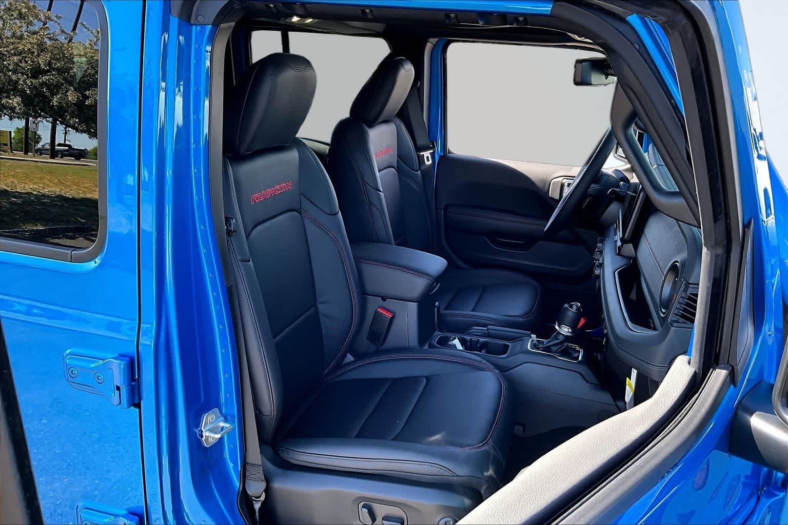 Thumbnail: 2026 Jeep Wrangler - 14