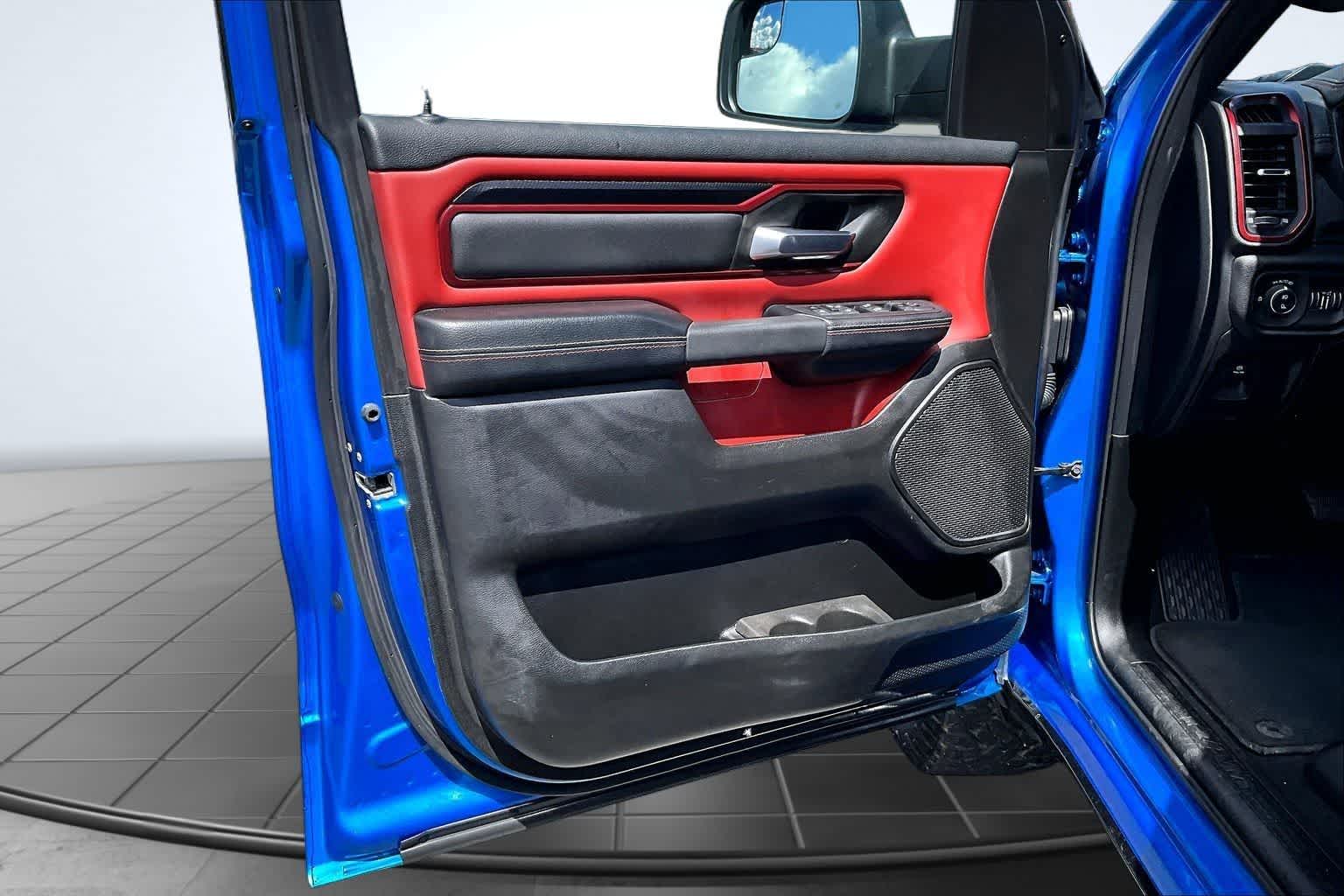 Thumbnail: 2025 RAM 1500 - 27