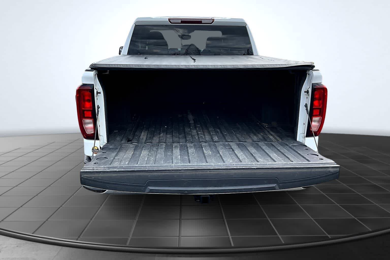 Thumbnail: 2023 GMC Sierra 1500 - 19