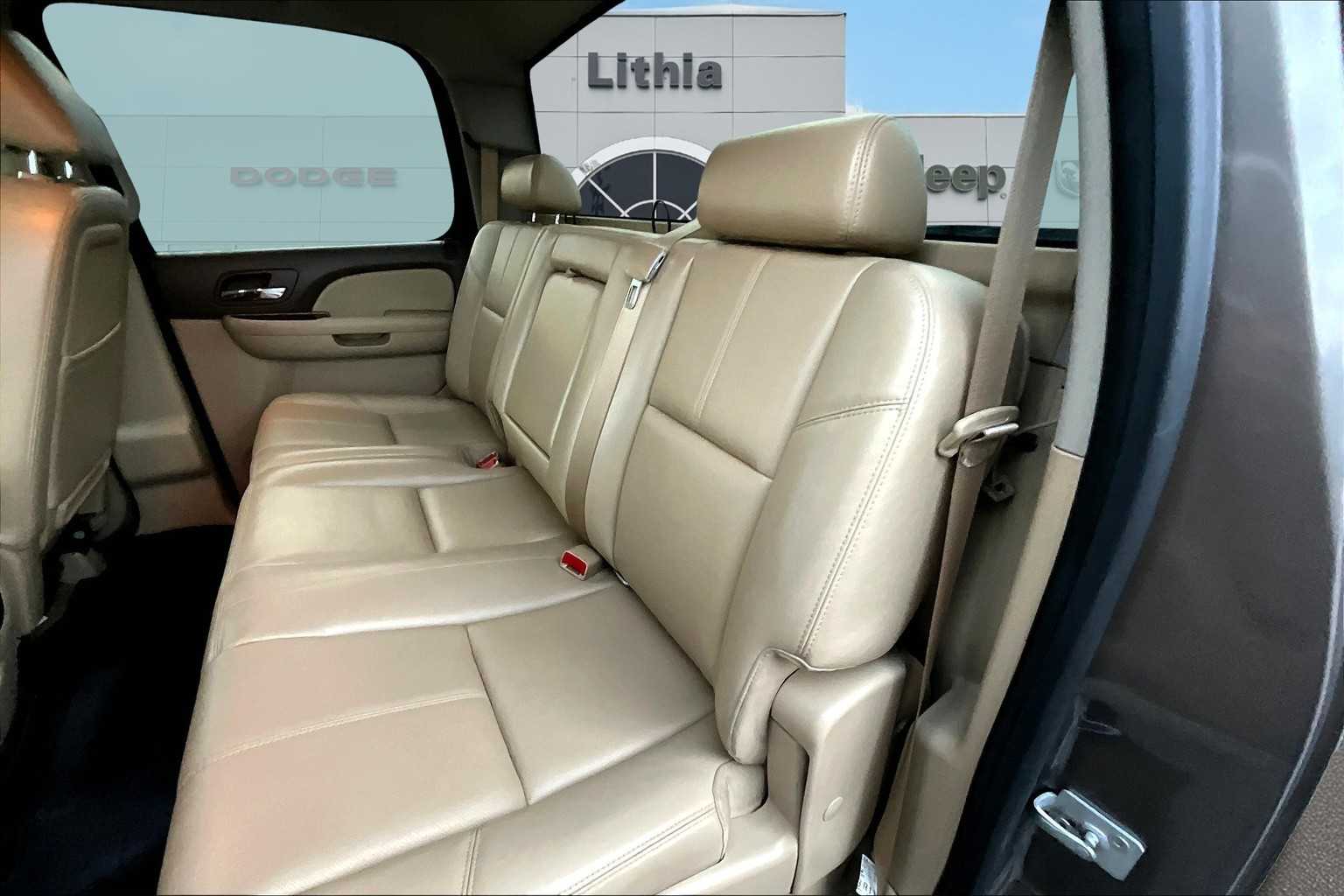 Thumbnail: 2012 Chevrolet Silverado 2500 - 13