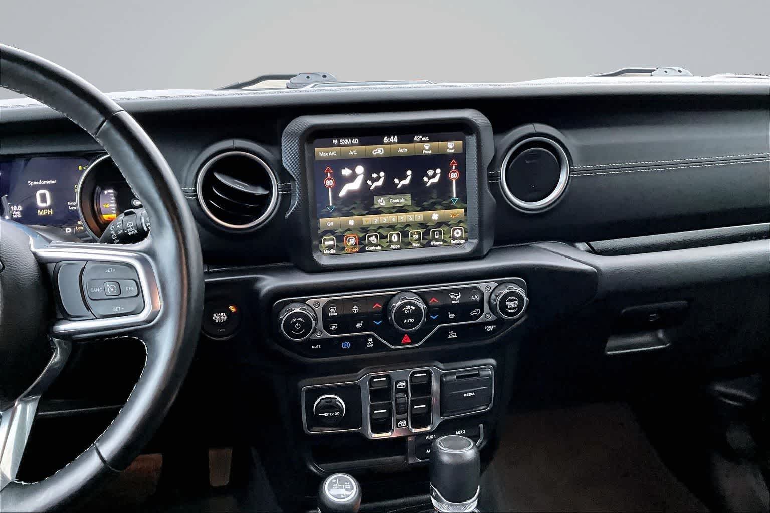 Thumbnail: 2023 Jeep Wrangler - 15