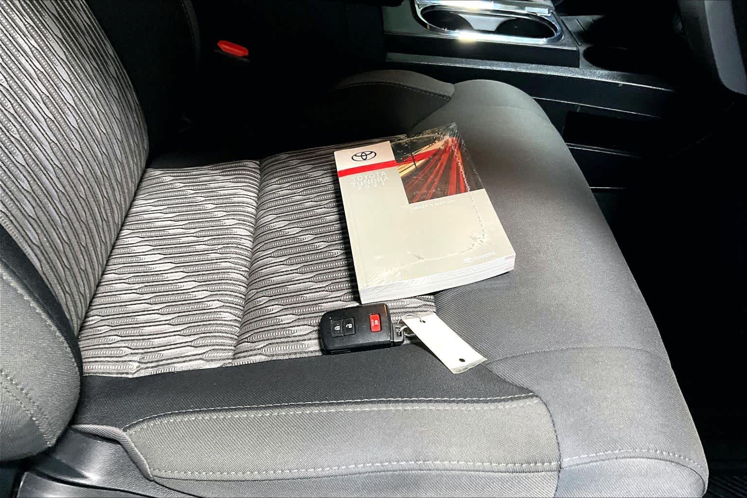 Thumbnail: 2021 Toyota Tundra - 20