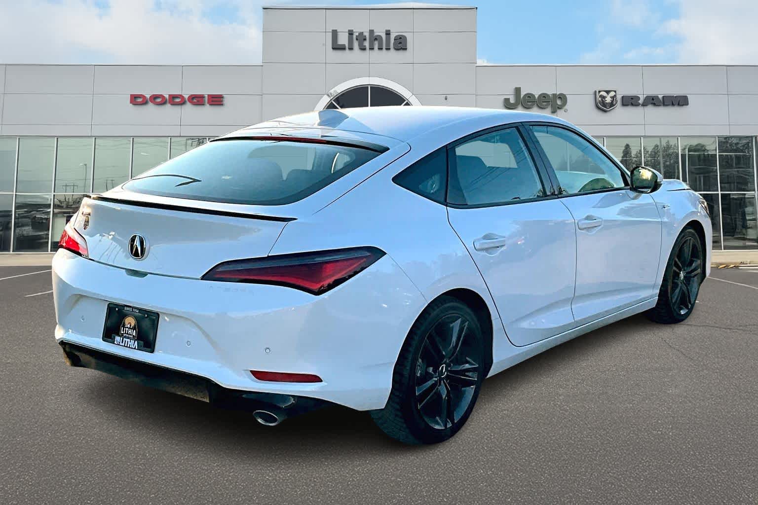 Thumbnail: 2024 Acura Integra - 23