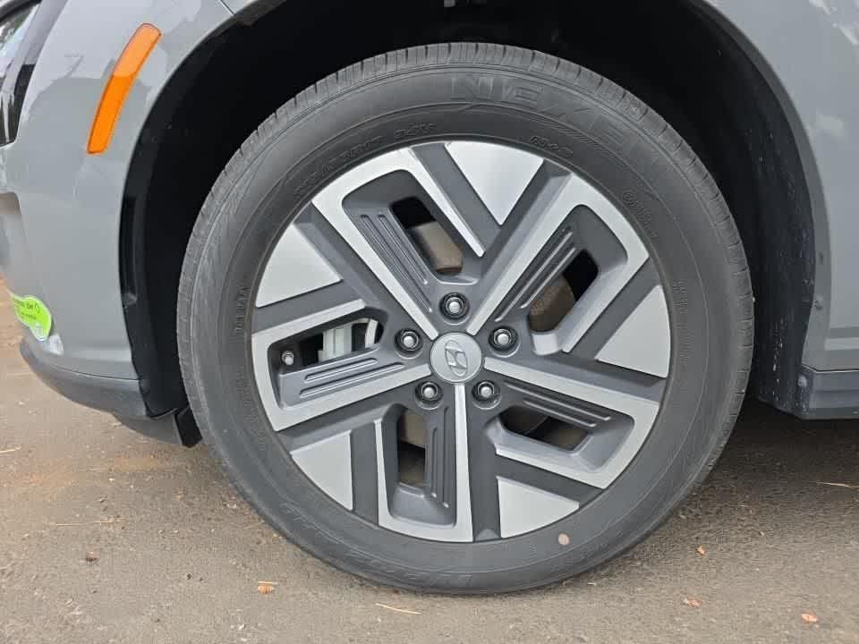 Thumbnail: 2023 Hyundai Kona - 9