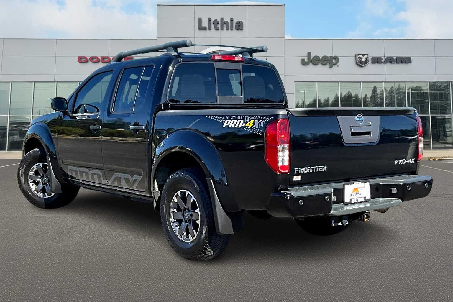 2021 Nissan Frontier PRO-4X photo 4