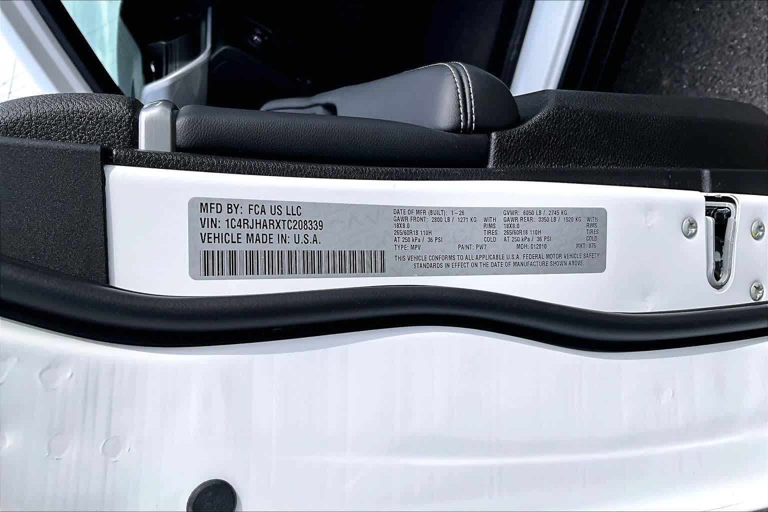 Thumbnail: 2026 Jeep Grand Cherokee - 21