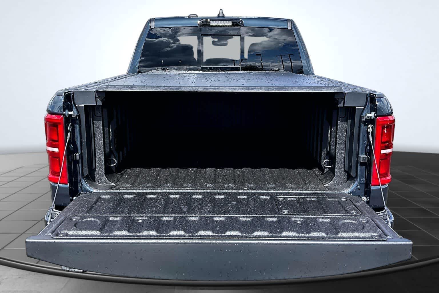 Thumbnail: 2026 RAM 1500 - 19