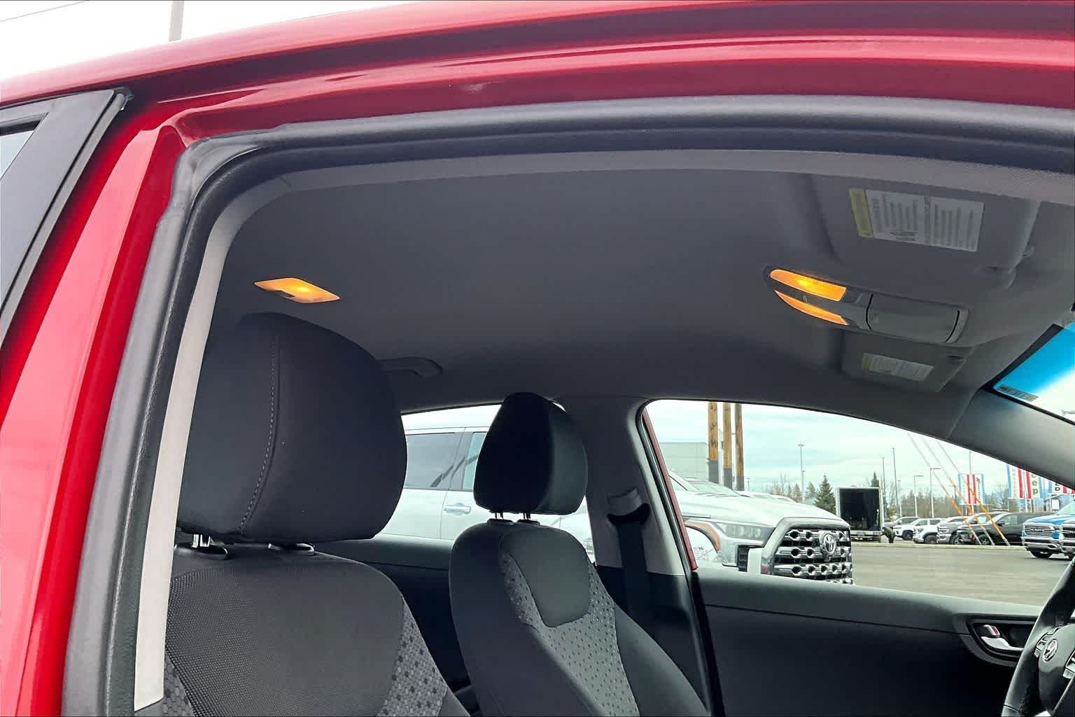 Thumbnail: 2019 Hyundai Ioniq - 30