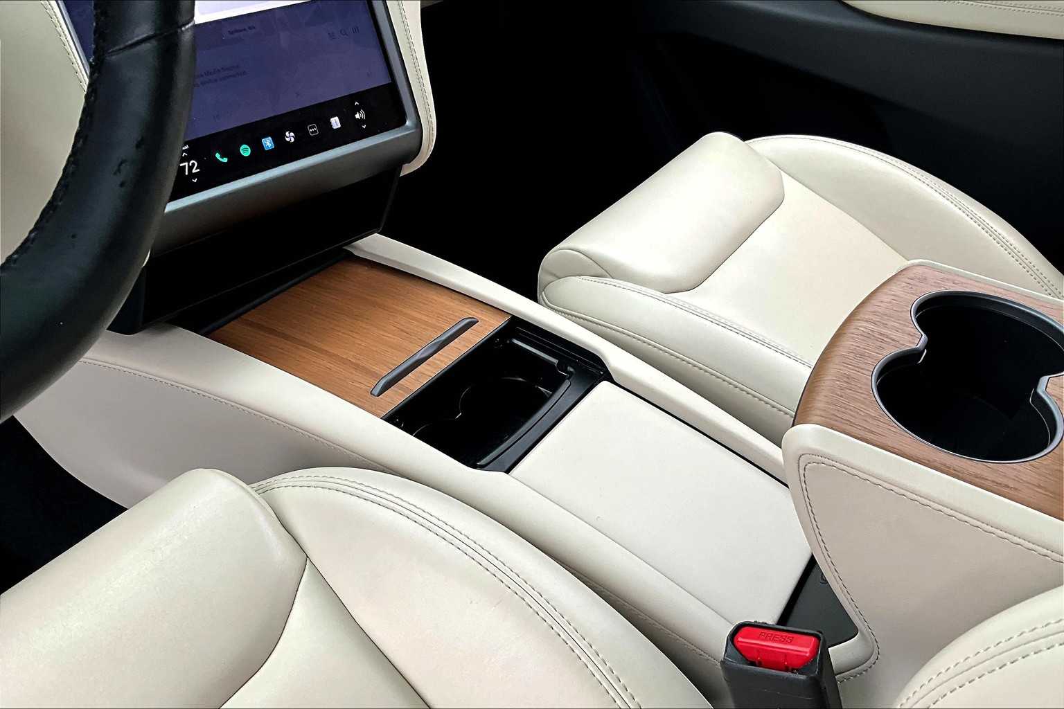 2020 Tesla Model X Performance 14
