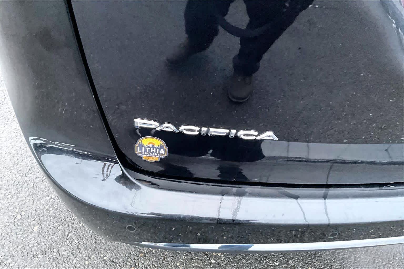 Thumbnail: 2024 Chrysler Pacifica - 7