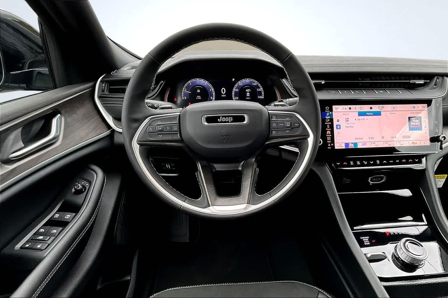 Thumbnail: 2026 Jeep Grand Cherokee - 15