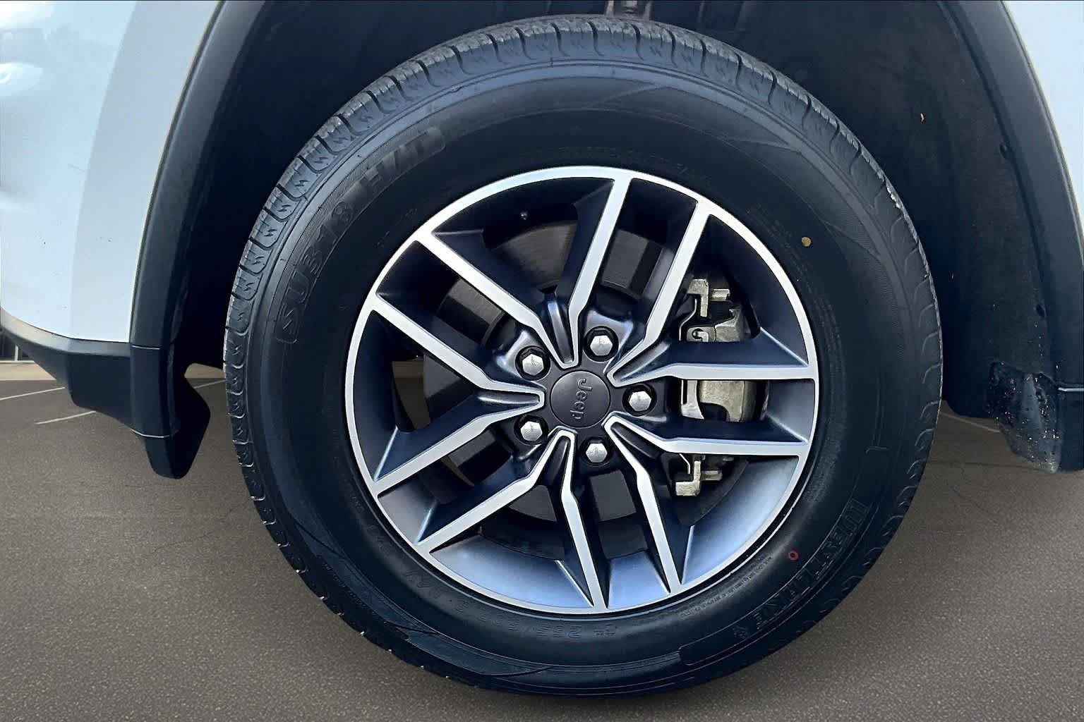 Thumbnail: 2021 Jeep Grand Cherokee - 8