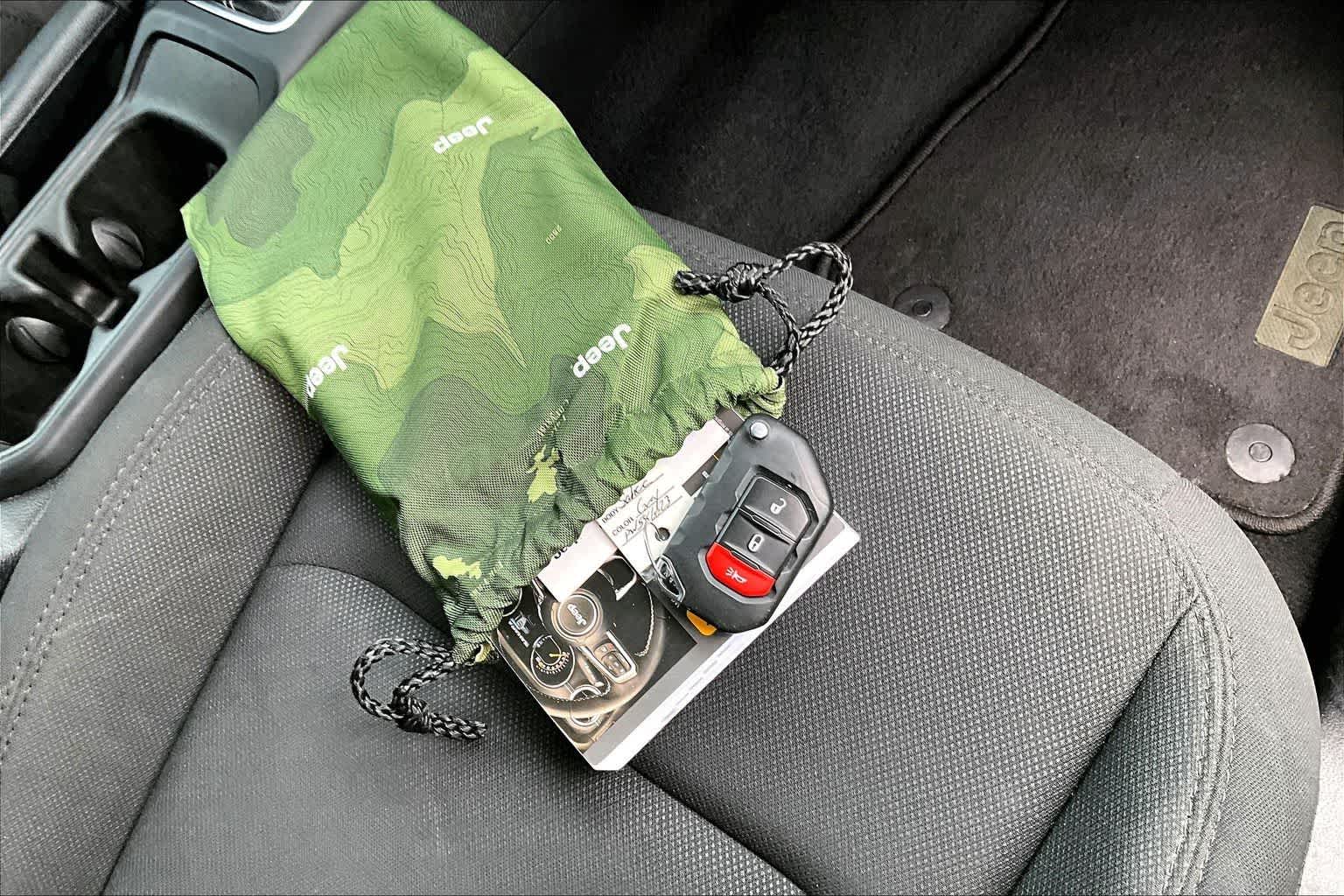 Thumbnail: 2023 Jeep Wrangler - 20