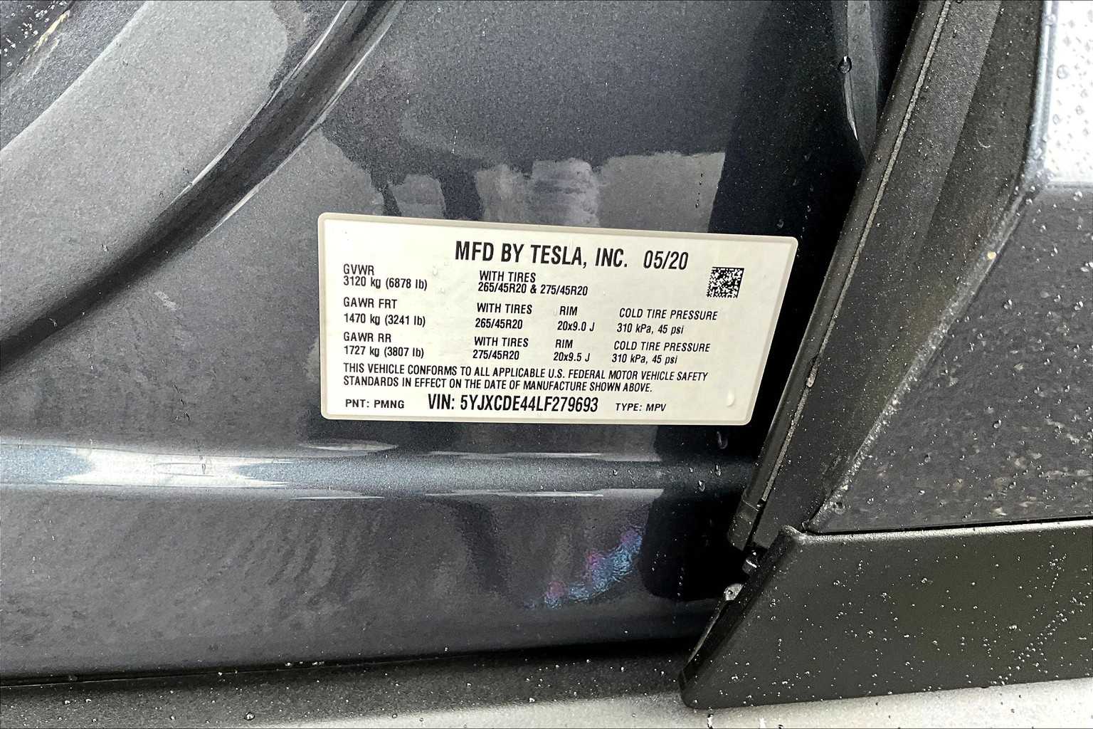 2020 Tesla Model X Performance 17