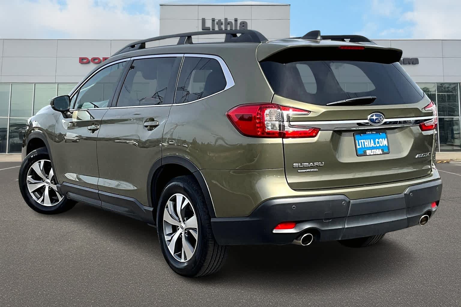 2024 Subaru Ascent Premium 3