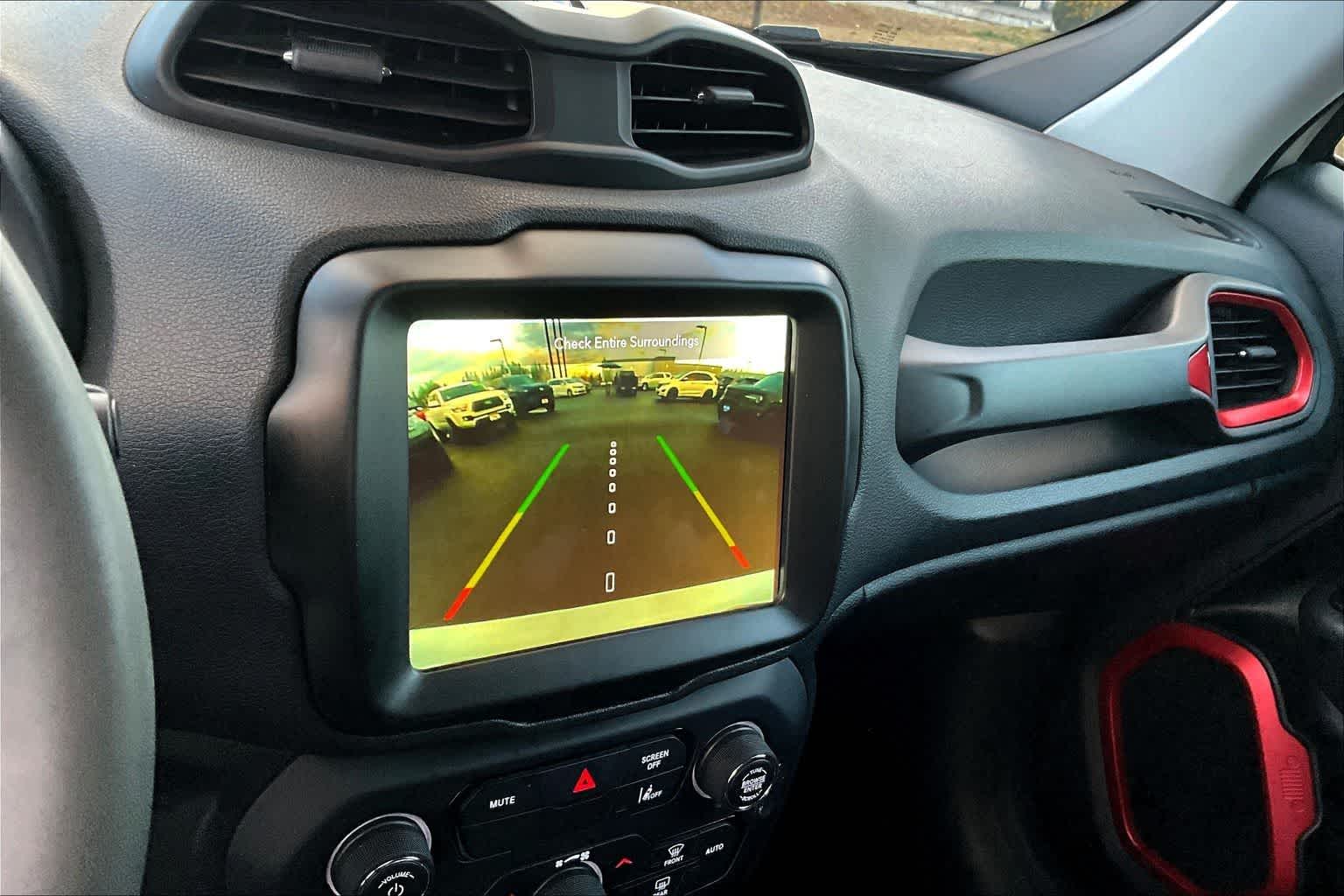 Thumbnail: 2023 Jeep Renegade - 27