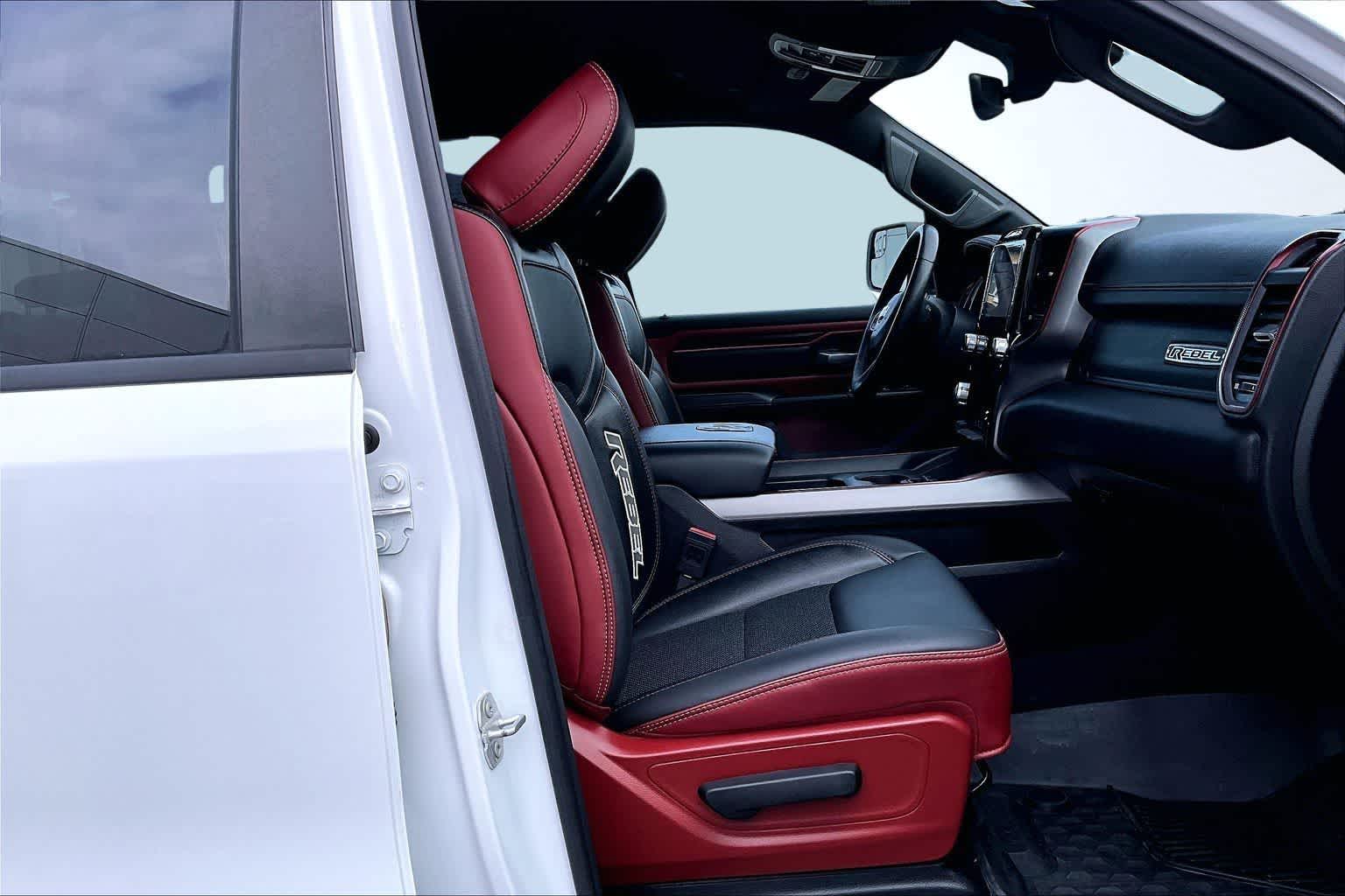 Thumbnail: 2025 RAM 1500 - 14