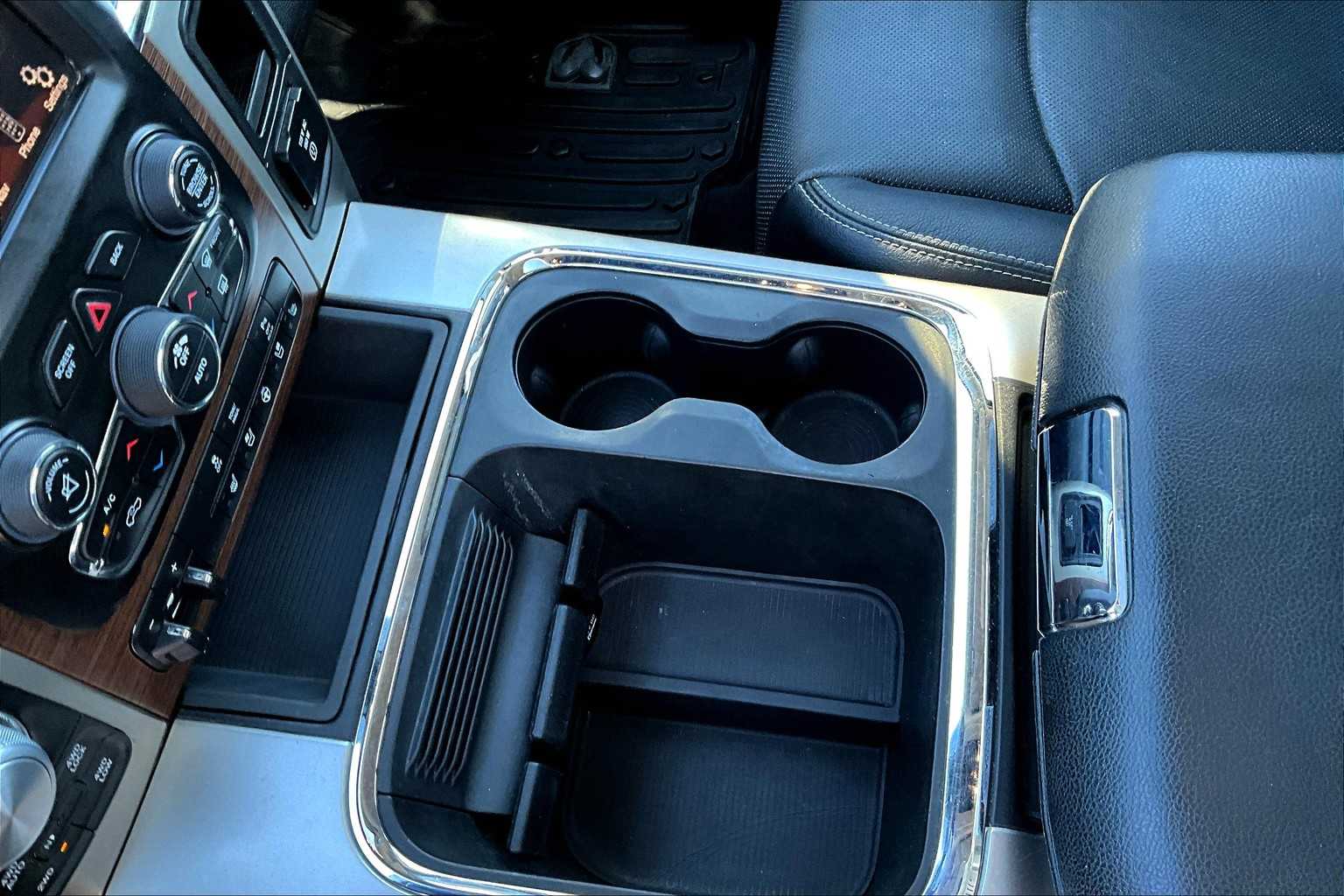 Thumbnail: 2015 RAM 1500 - 17