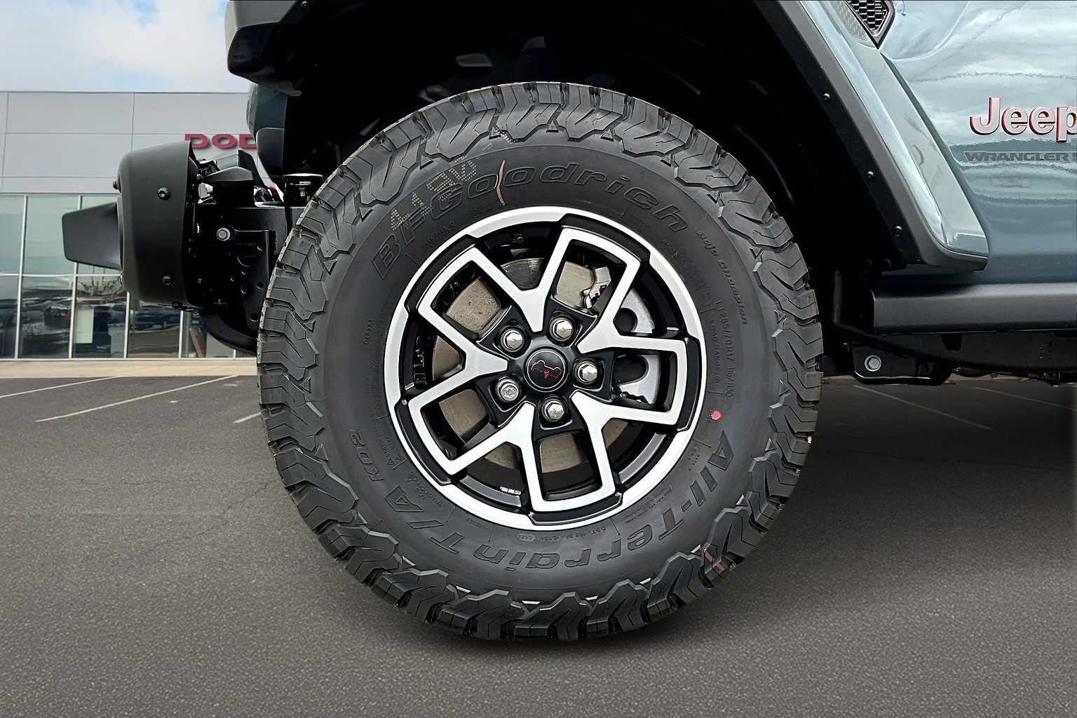 Thumbnail: 2025 Jeep Wrangler - 8