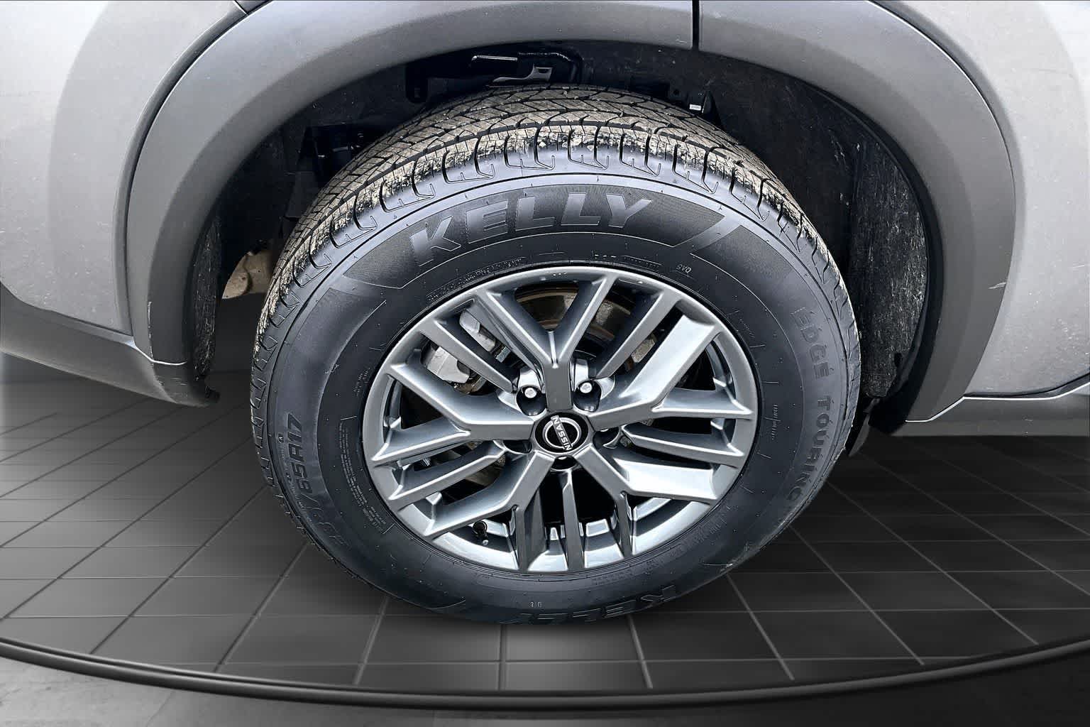 Thumbnail: 2023 Nissan Rogue - 35