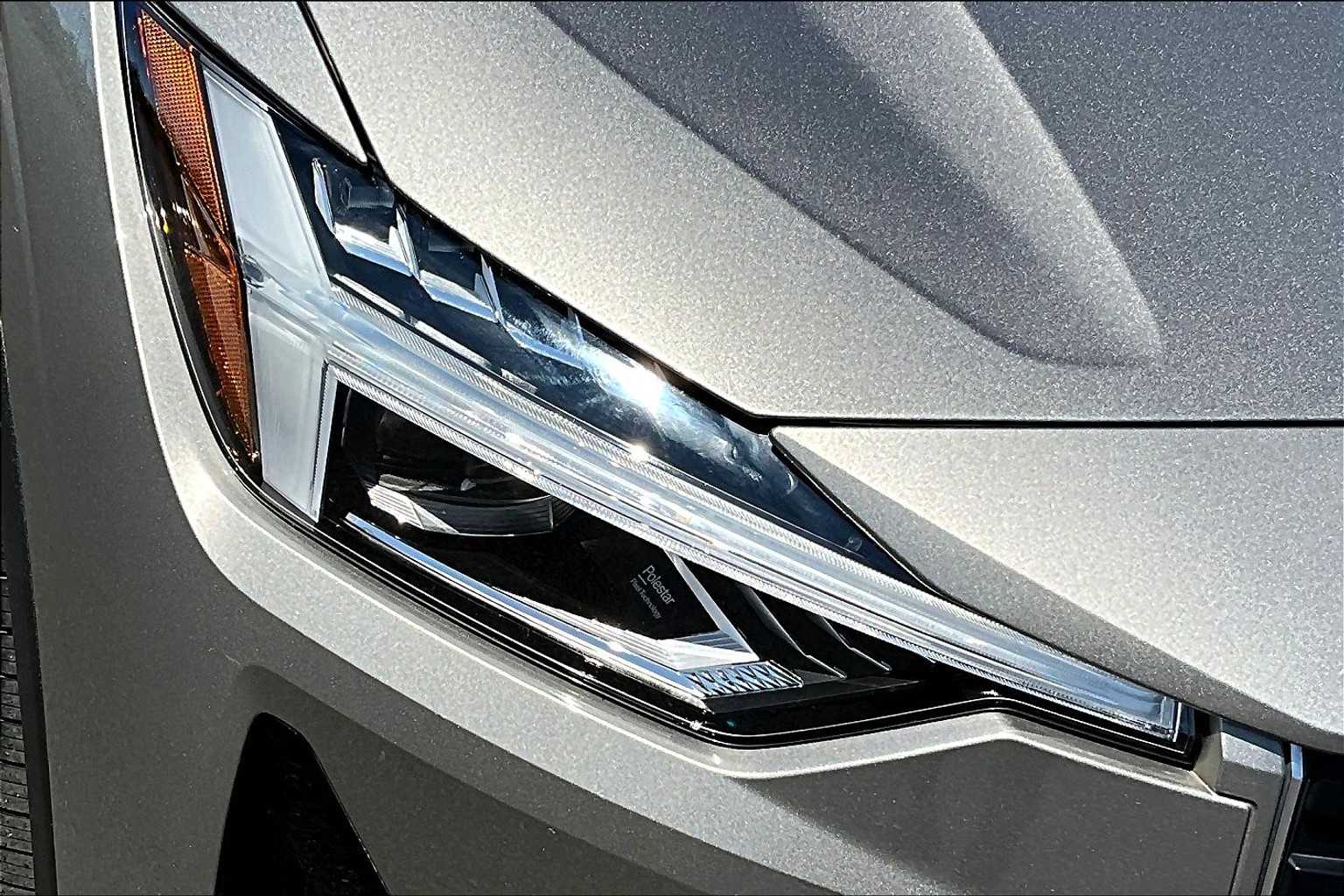 Thumbnail: 2022 Polestar 2 - 27