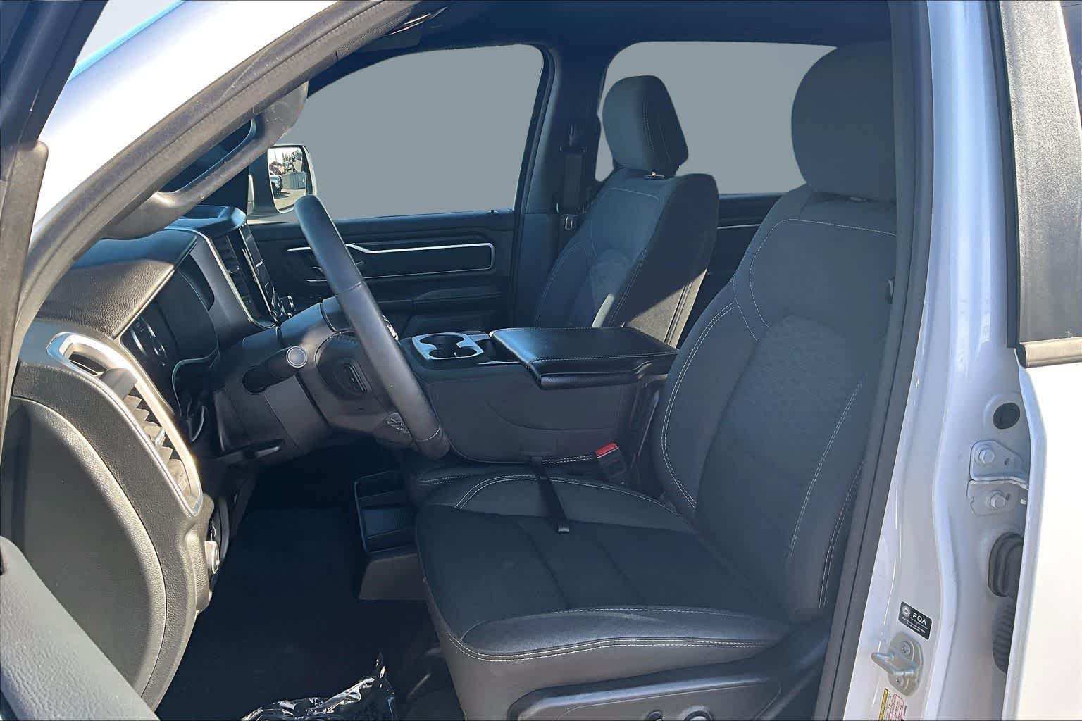 Thumbnail: 2025 RAM 1500 - 11