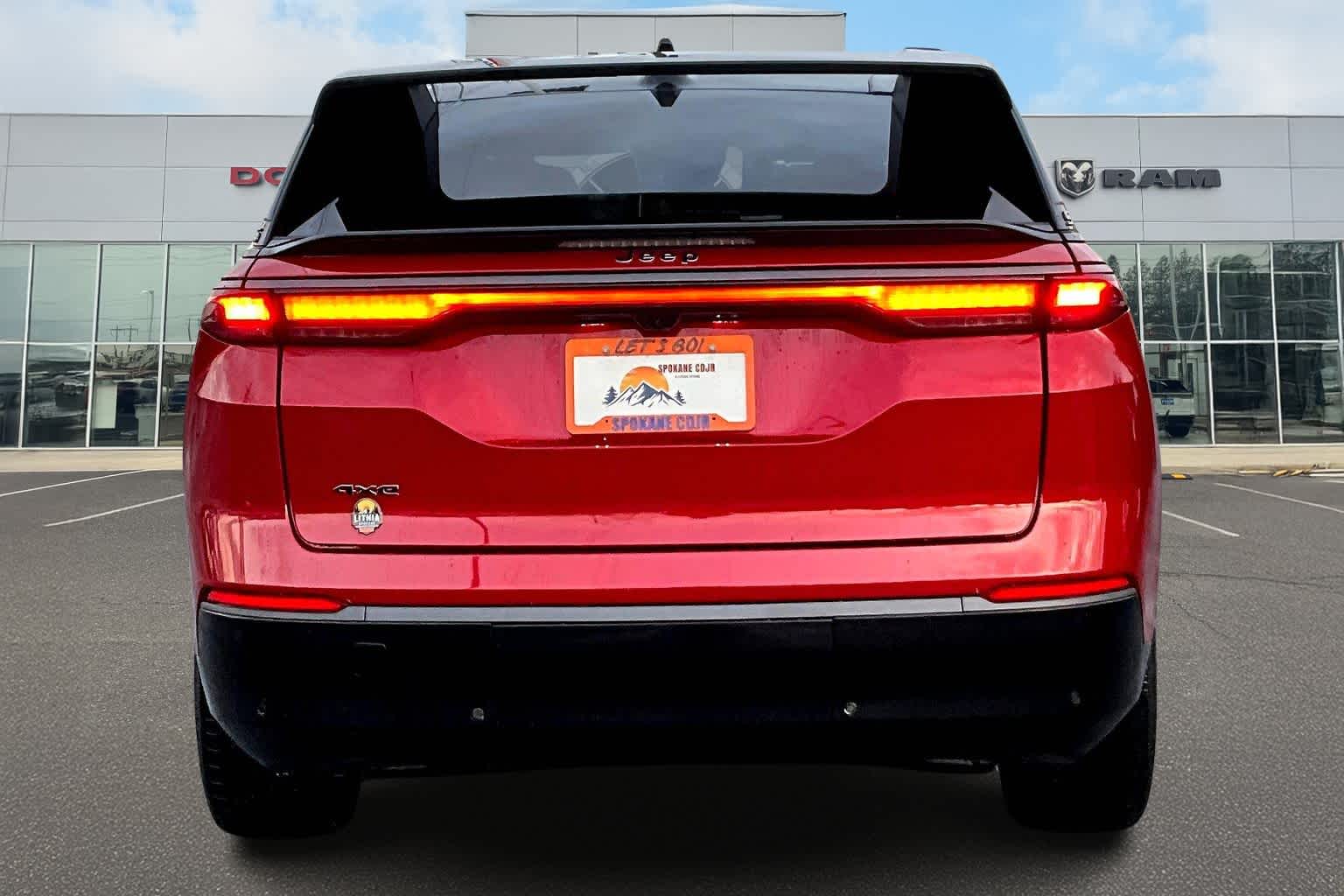 Thumbnail: 2025 Jeep Wagoneer S - 5