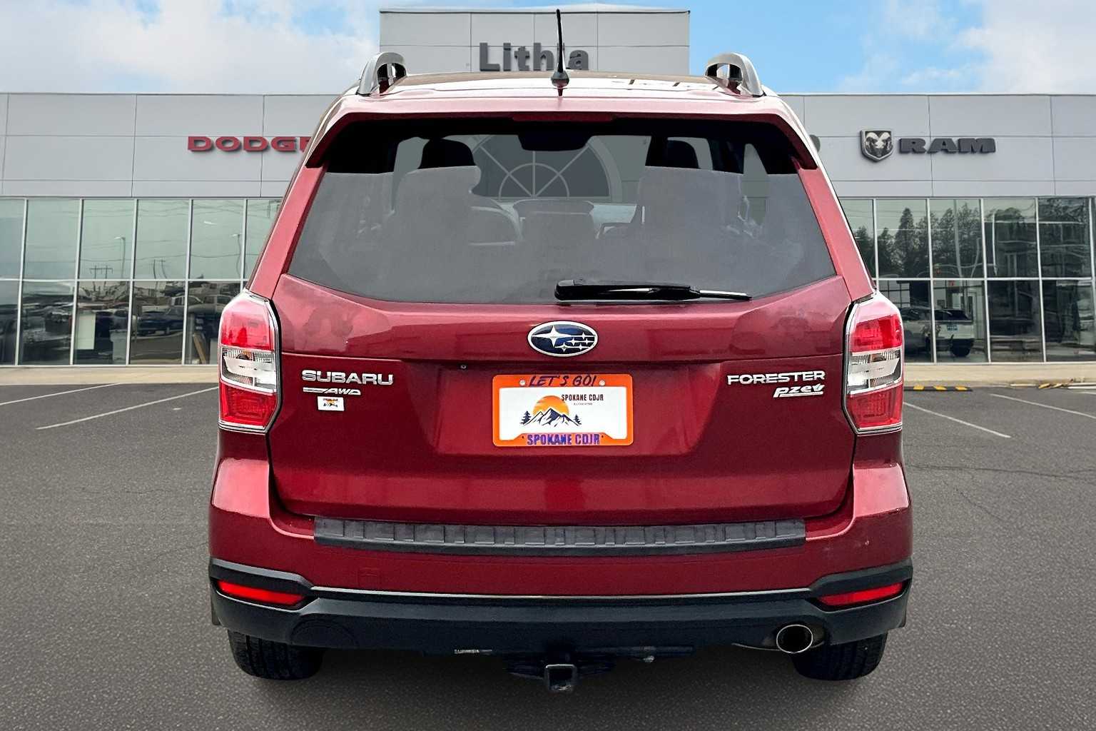 2014 Subaru Forester 2.5i Limited photo 4