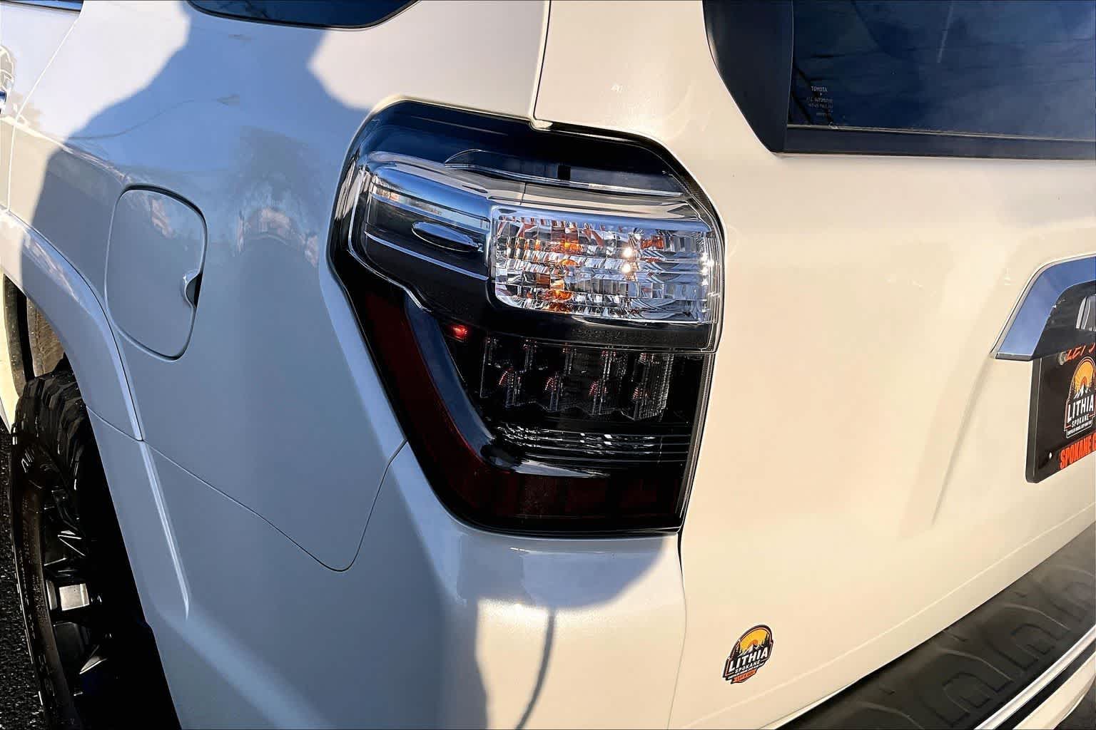 Thumbnail: 2021 Toyota 4Runner - 32