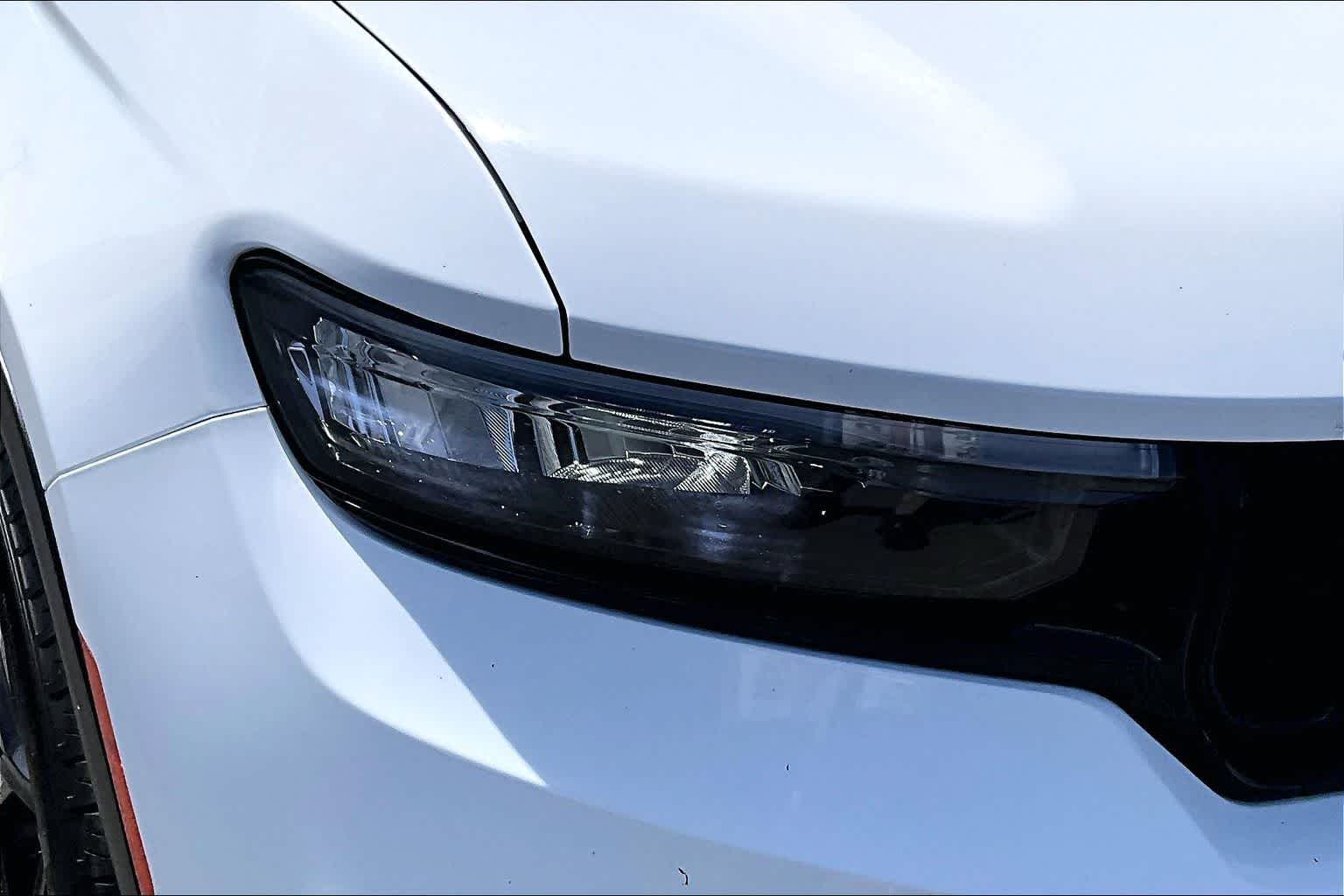 Thumbnail: 2024 Jeep Grand Cherokee - 30
