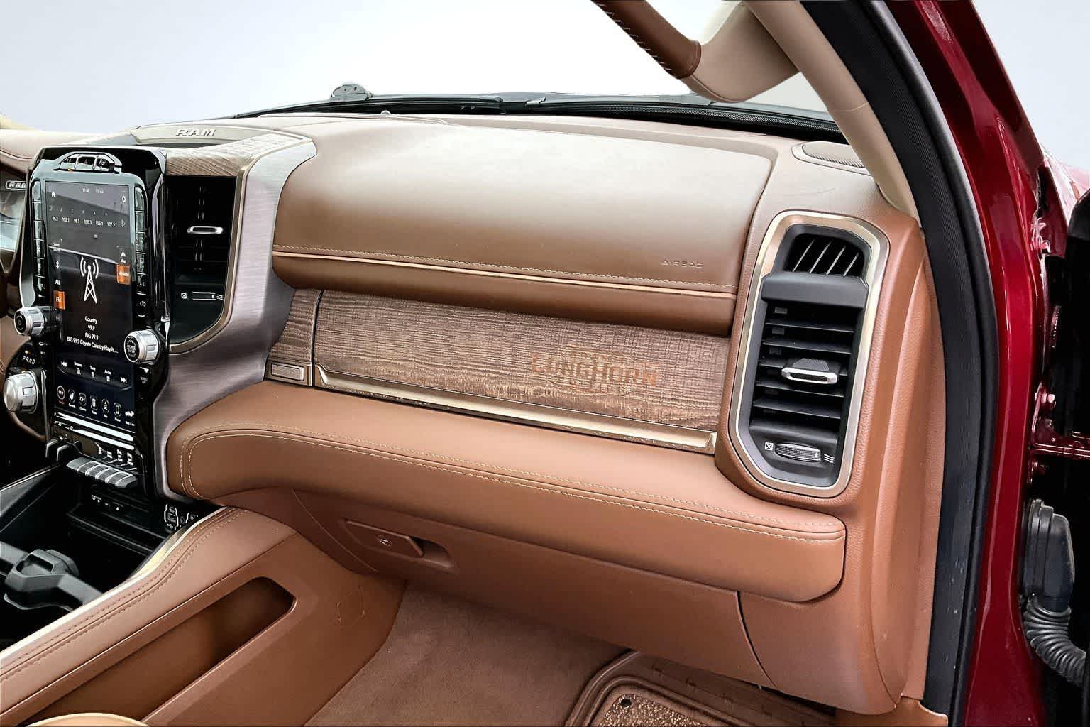 Thumbnail: 2019 RAM 1500 - 24