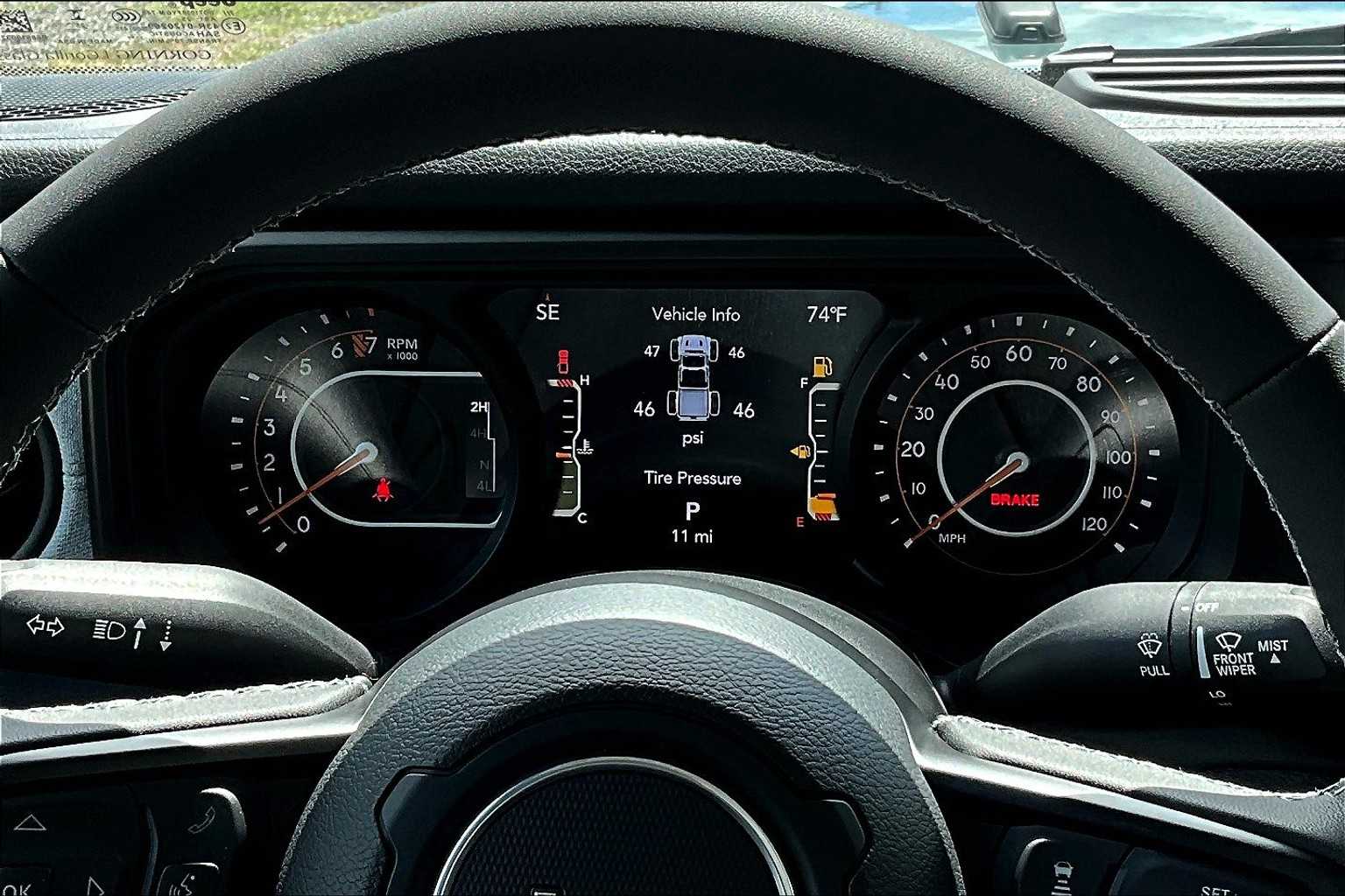 Thumbnail: 2025 Jeep Gladiator - 18