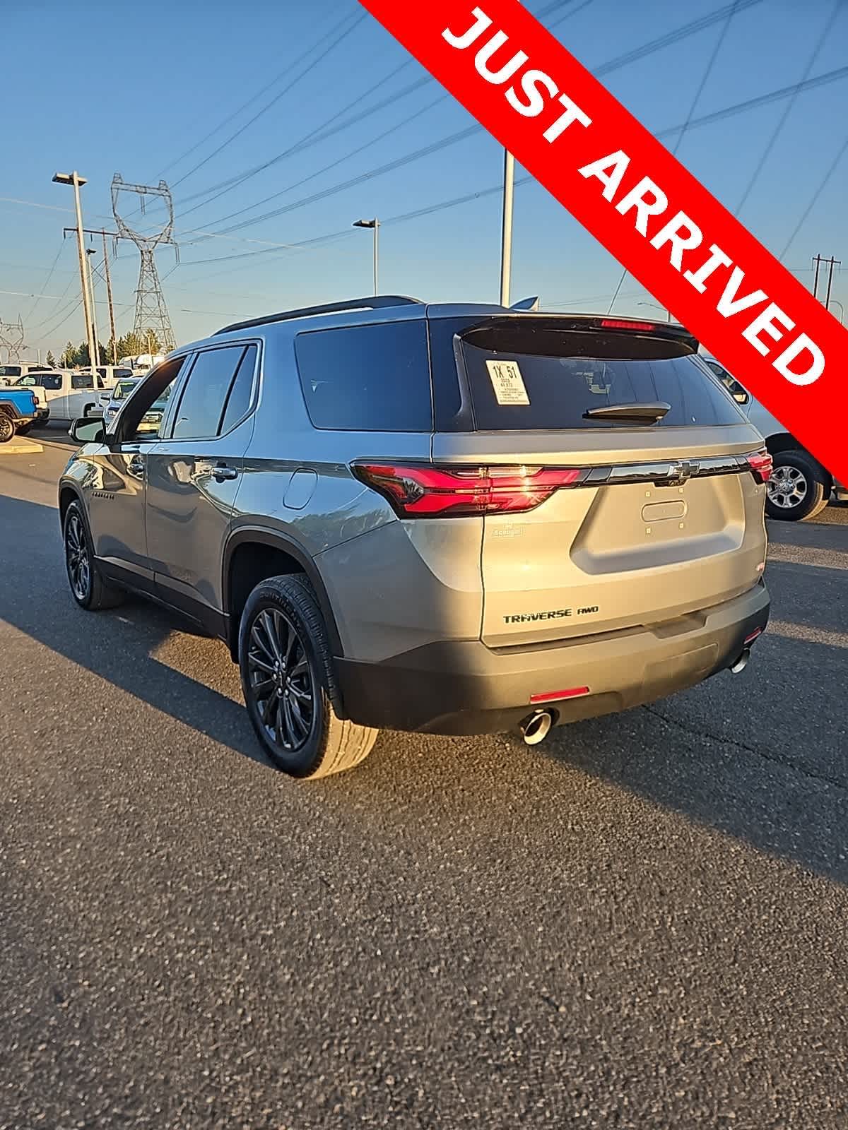 Thumbnail: 2023 Chevrolet Traverse - 6