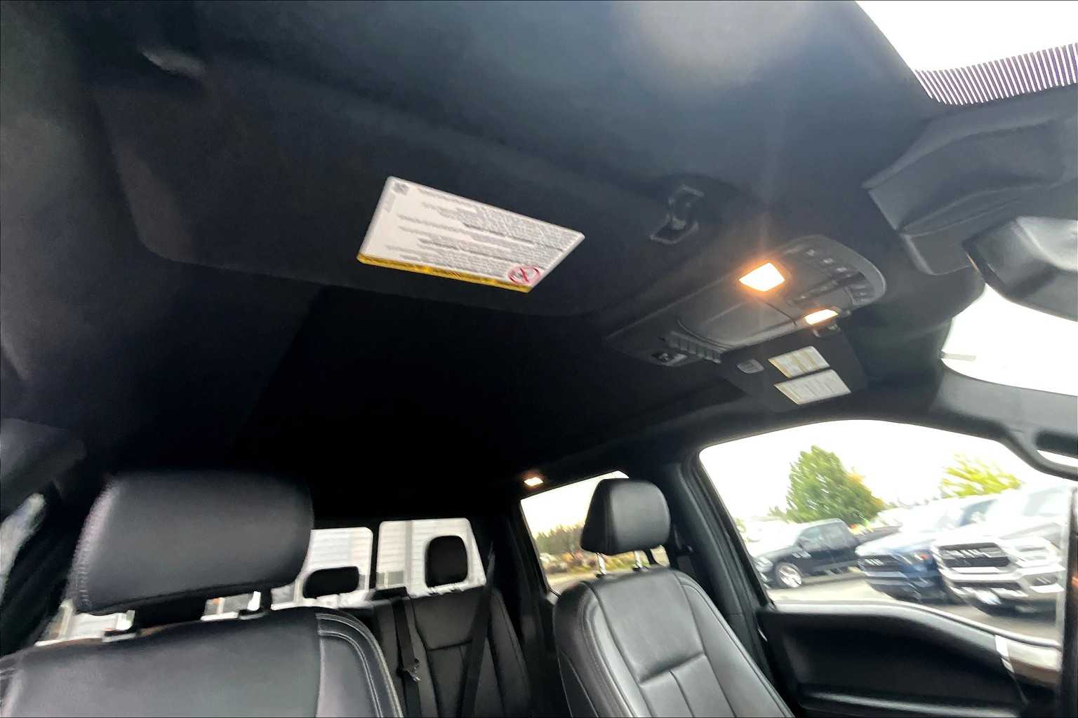 Thumbnail: 2022 Ford Econoline - 30