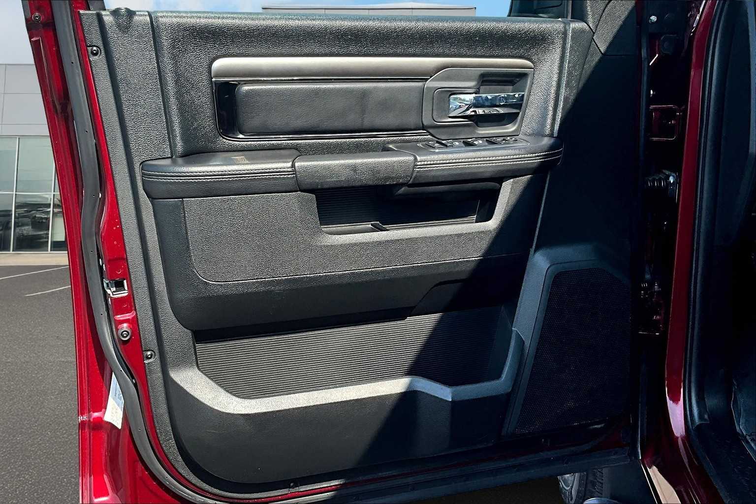Thumbnail: 2017 RAM 1500 - 28