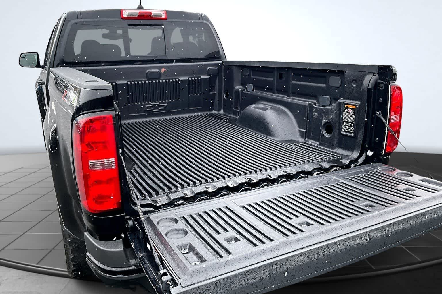 Thumbnail: 2019 Chevrolet Colorado - 19