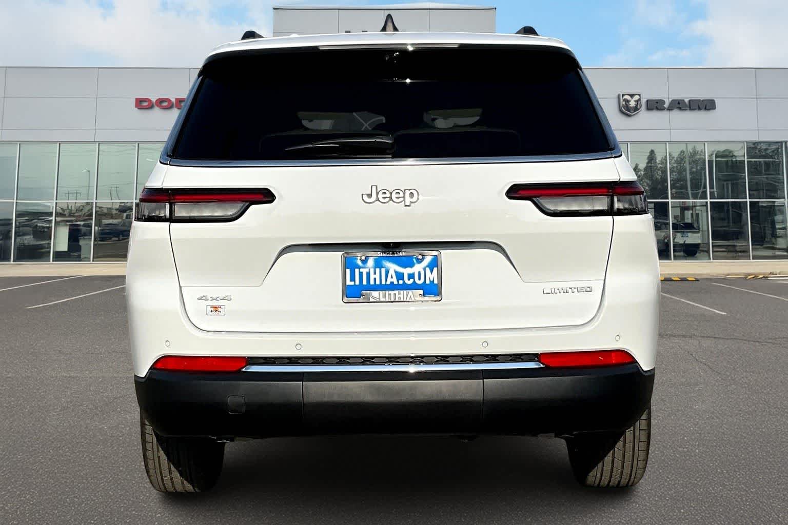 Thumbnail: 2025 Jeep Grand Cherokee L - 5