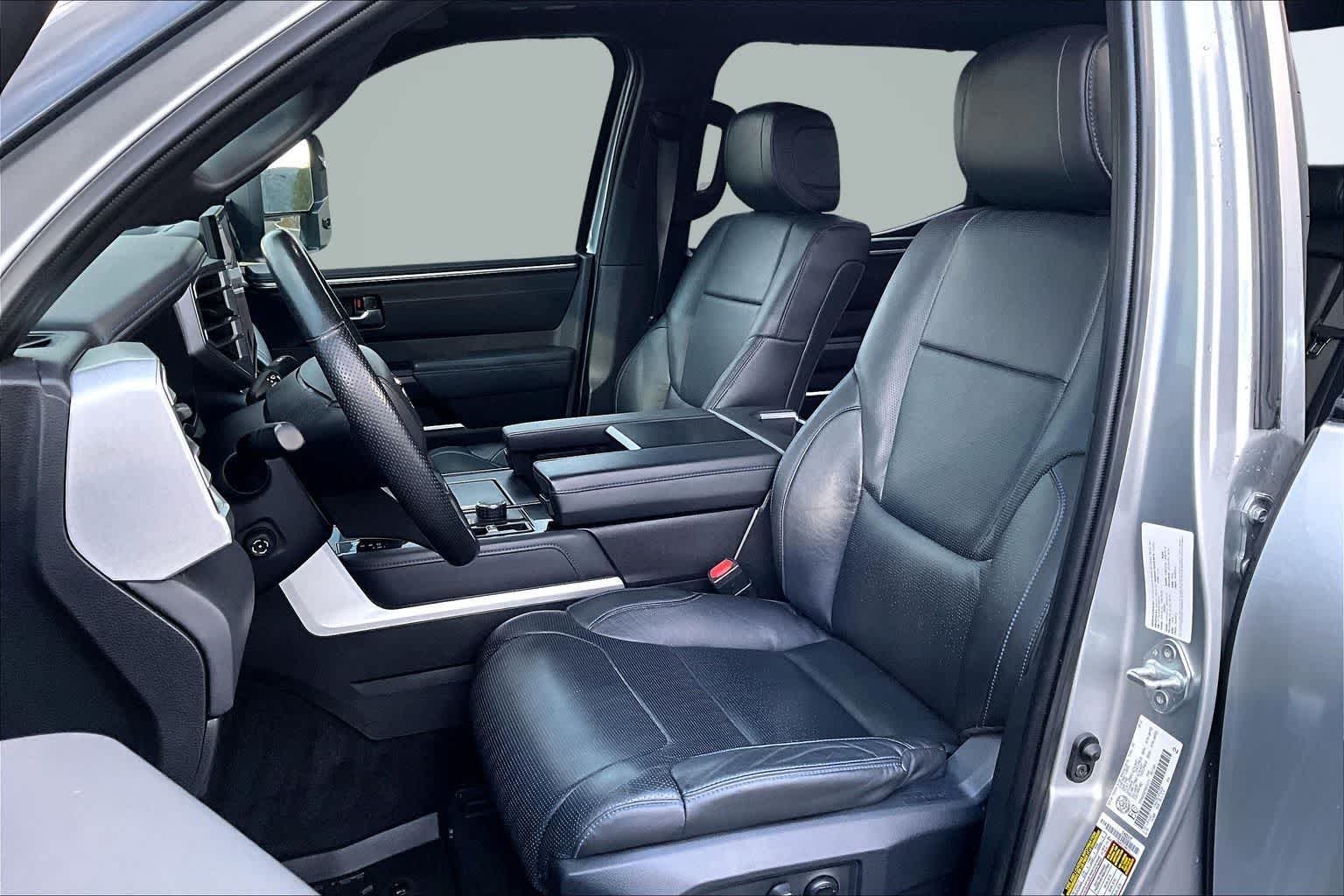 Thumbnail: 2022 Toyota Tundra - 11