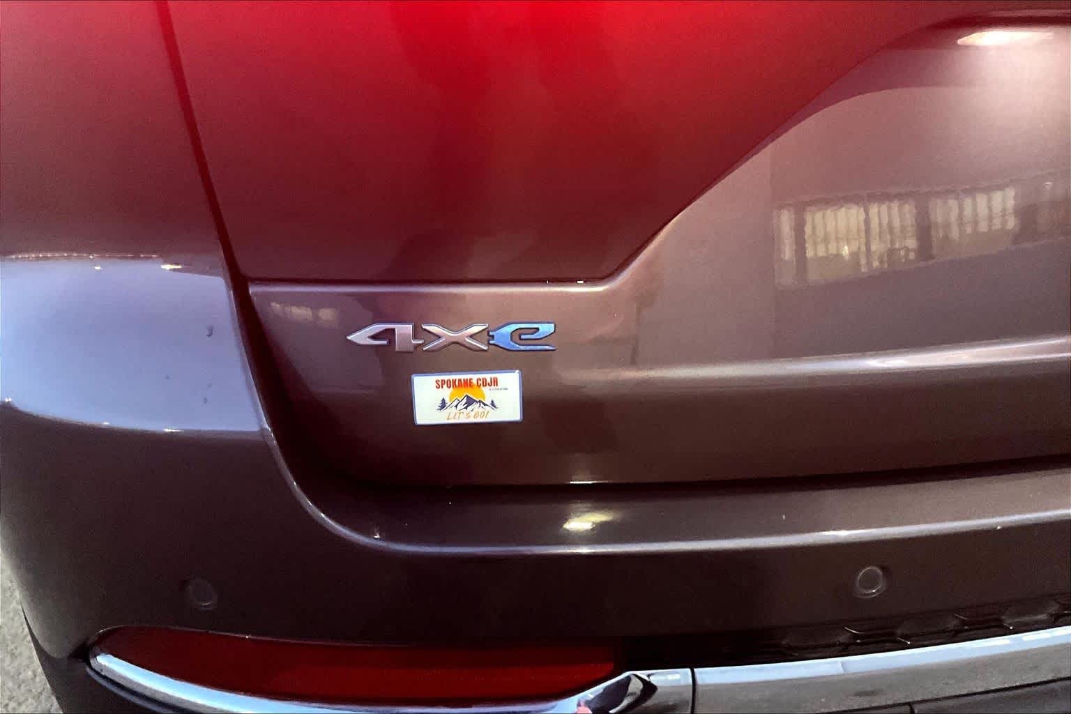 Thumbnail: 2024 Jeep Grand Cherokee - 7