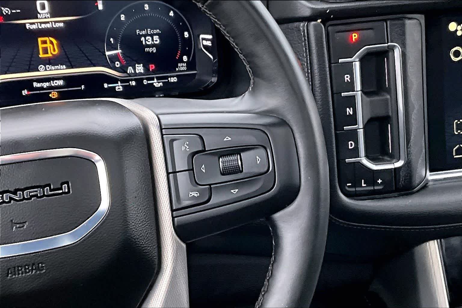 Thumbnail: 2024 GMC Yukon - 26