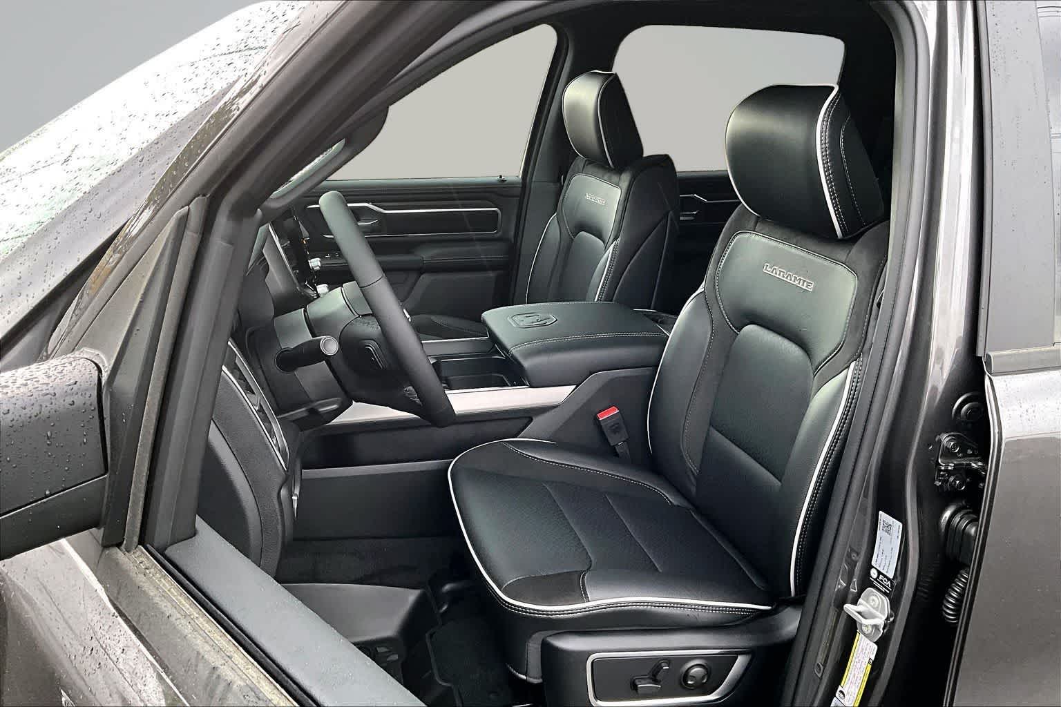 Thumbnail: 2026 RAM 1500 - 11