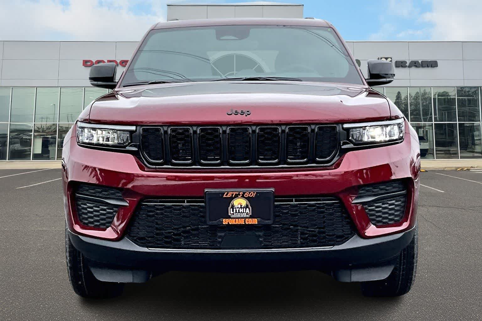 Thumbnail: 2025 Jeep Grand Cherokee - 6