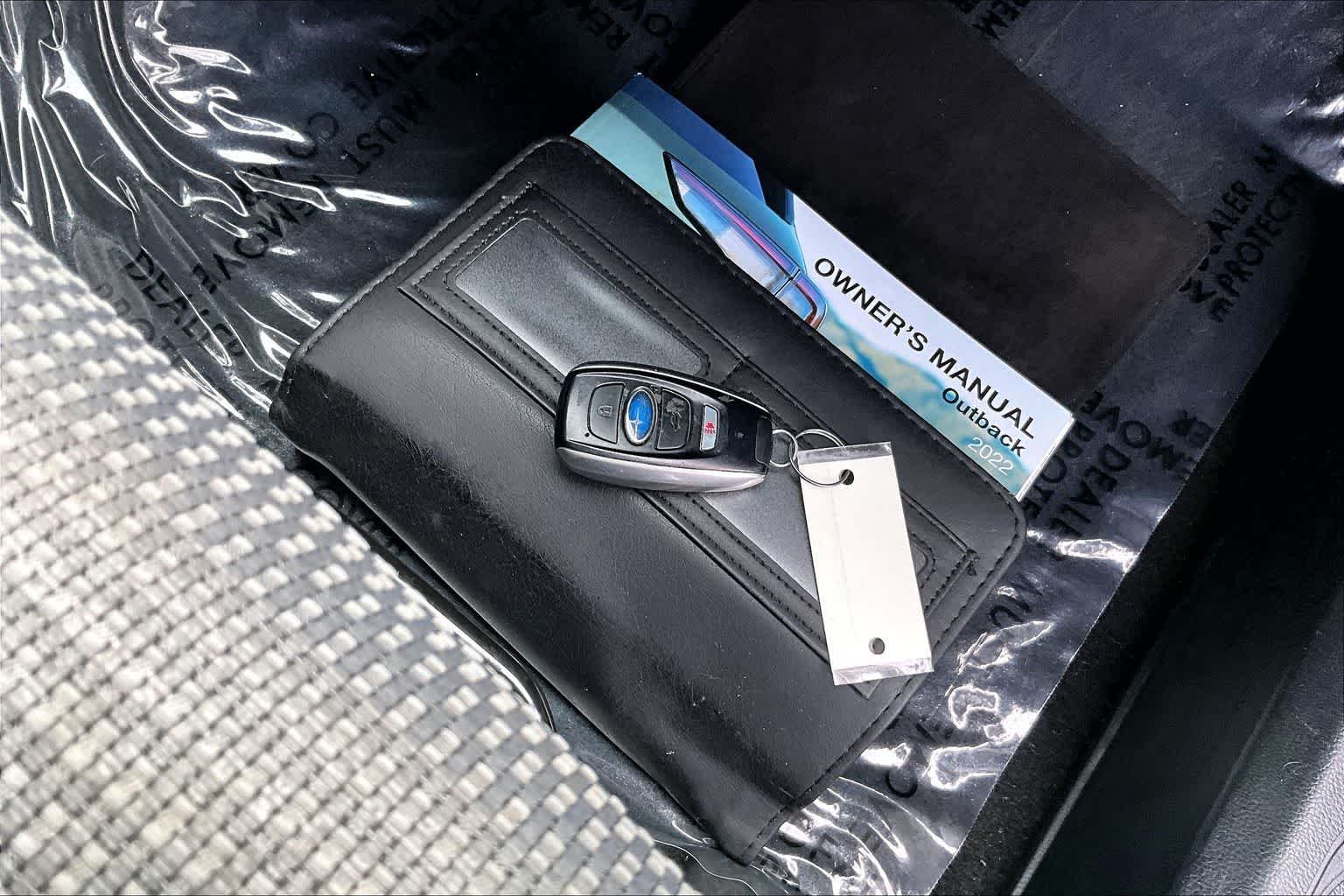 Thumbnail: 2022 Subaru Outback - 20