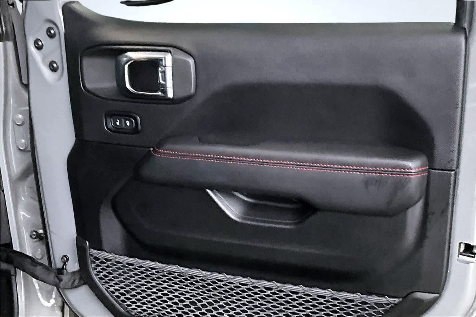 Thumbnail: 2023 Jeep Wrangler - 29