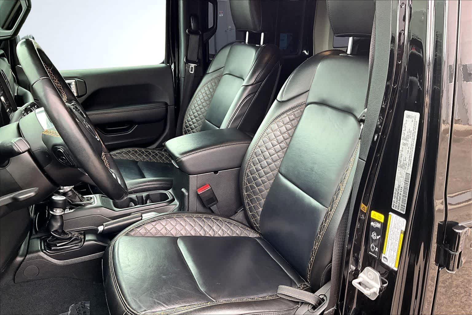 Thumbnail: 2022 Jeep Wrangler - 11